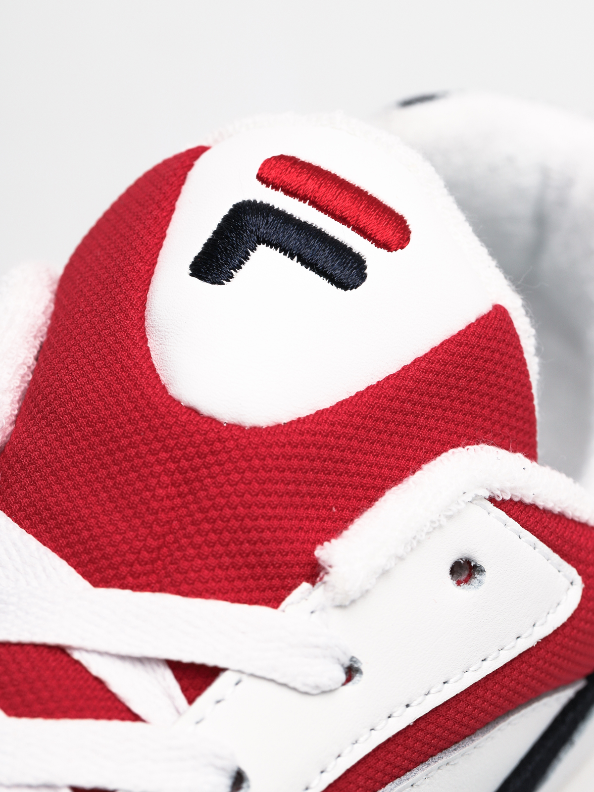 Cipők Fila Venom Low (white/fila navy/fila red)