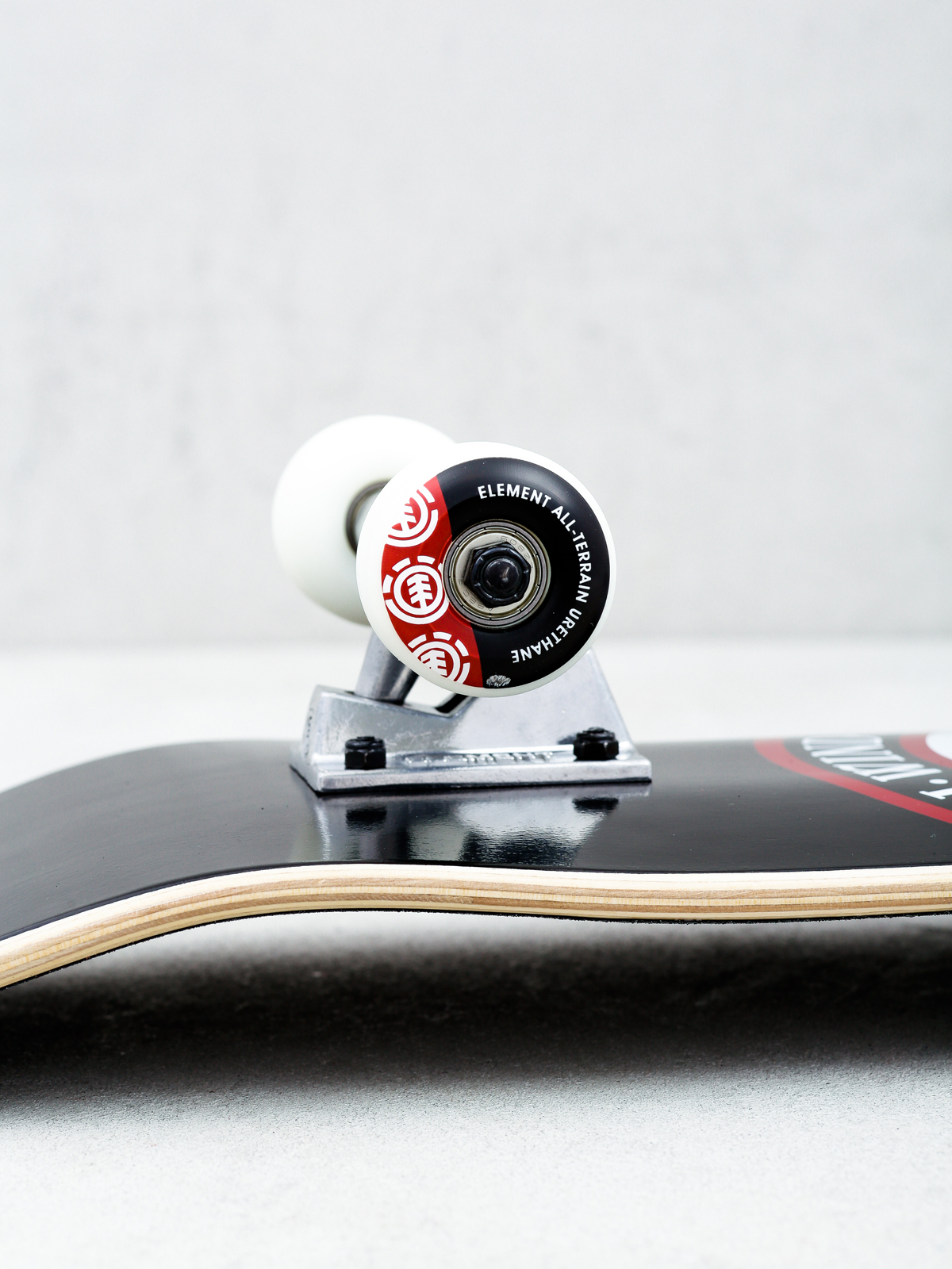 Gördeszka Element Seal (assorted)