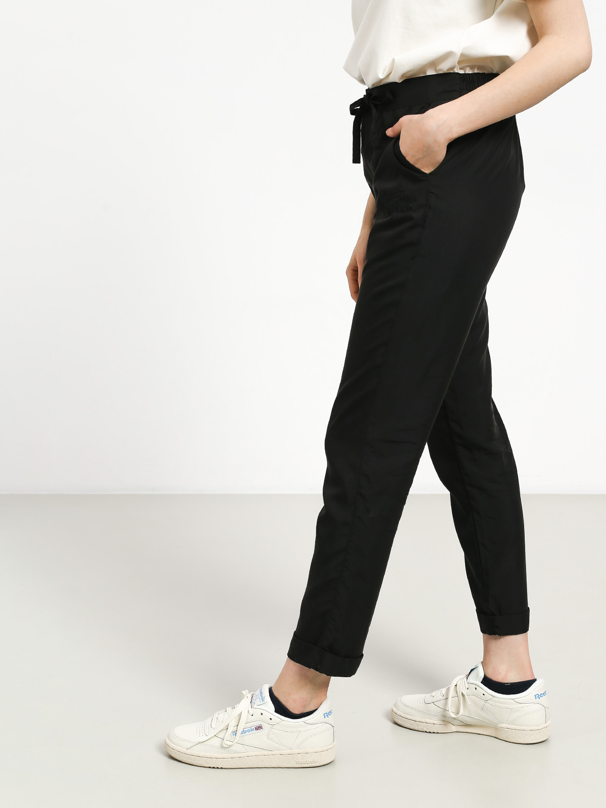 Femi Stories Tanna Wmn Kisnadrág (blk)