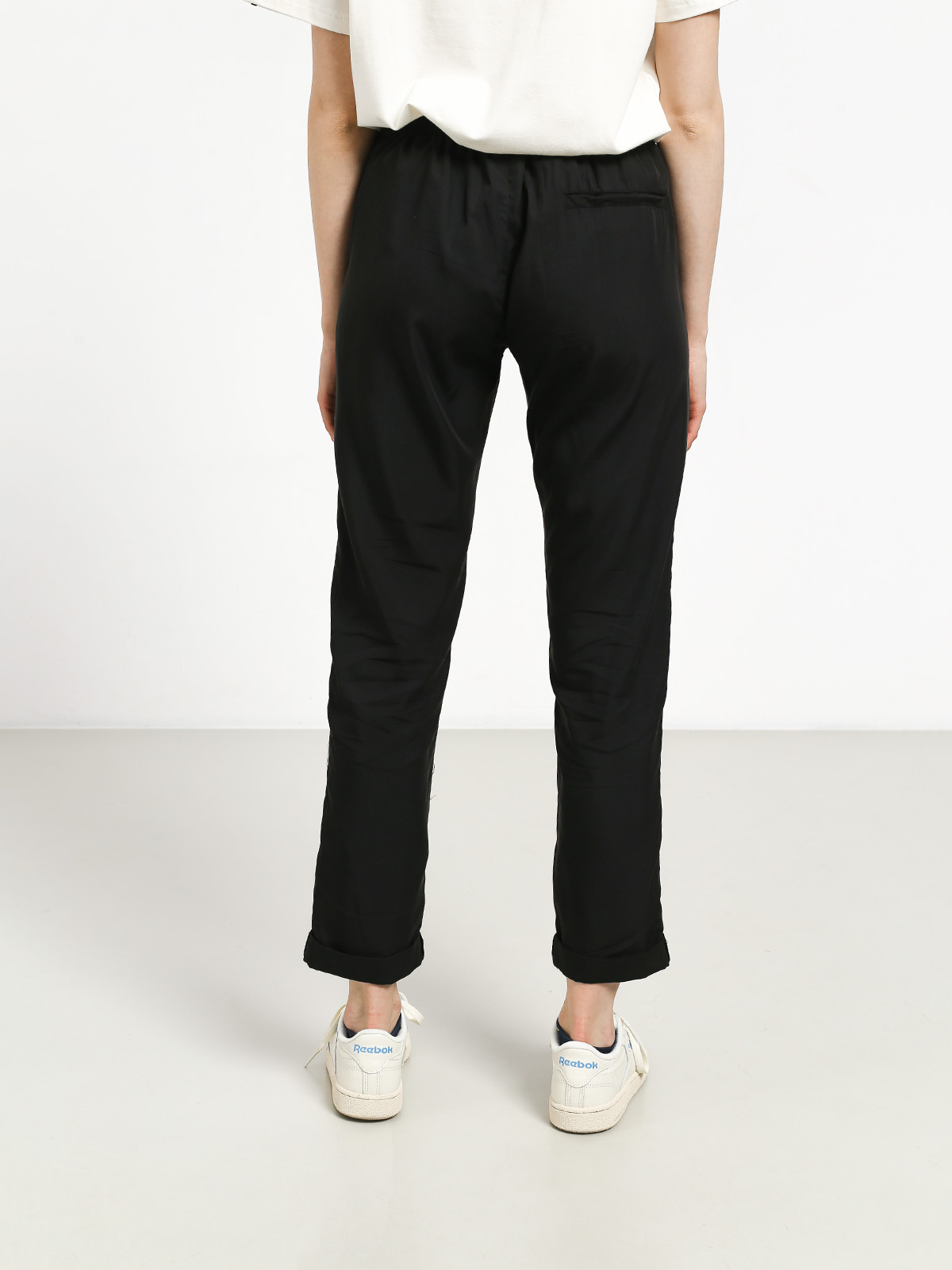 Femi Stories Tanna Wmn Kisnadrág (blk)