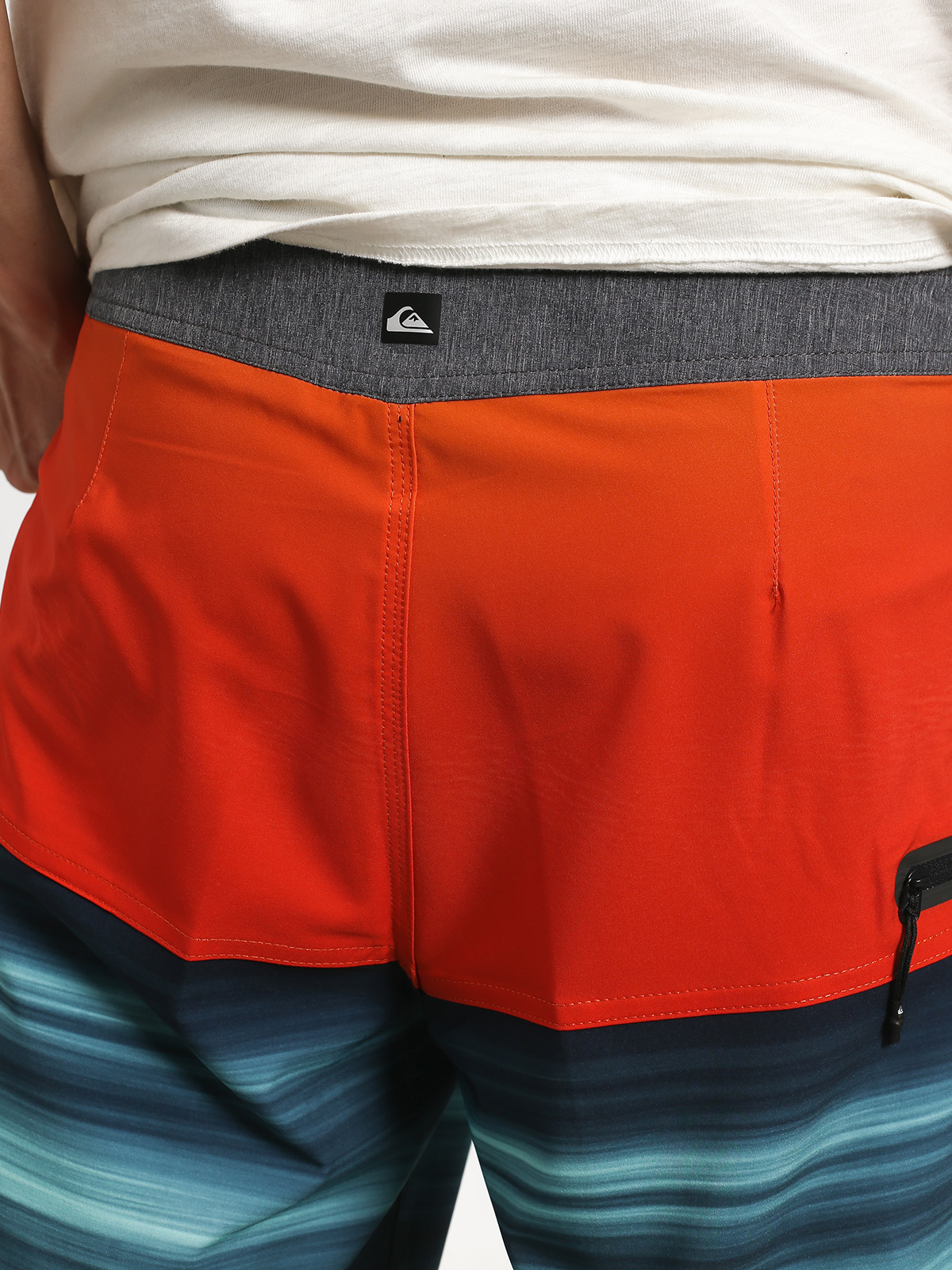 Quiksilver Highline Hold Down 18 Boardshort (tiger orange)