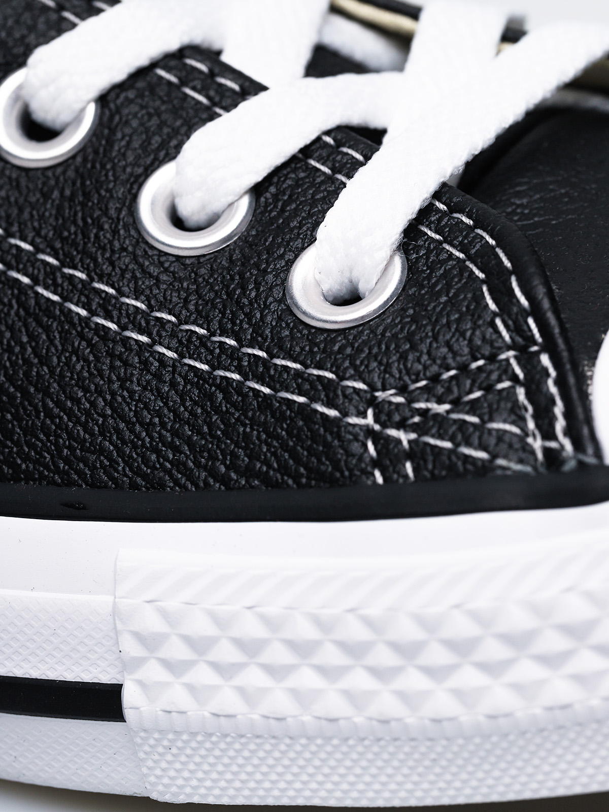 Tornacipők Converse Chuck Taylor All Star OX (black)