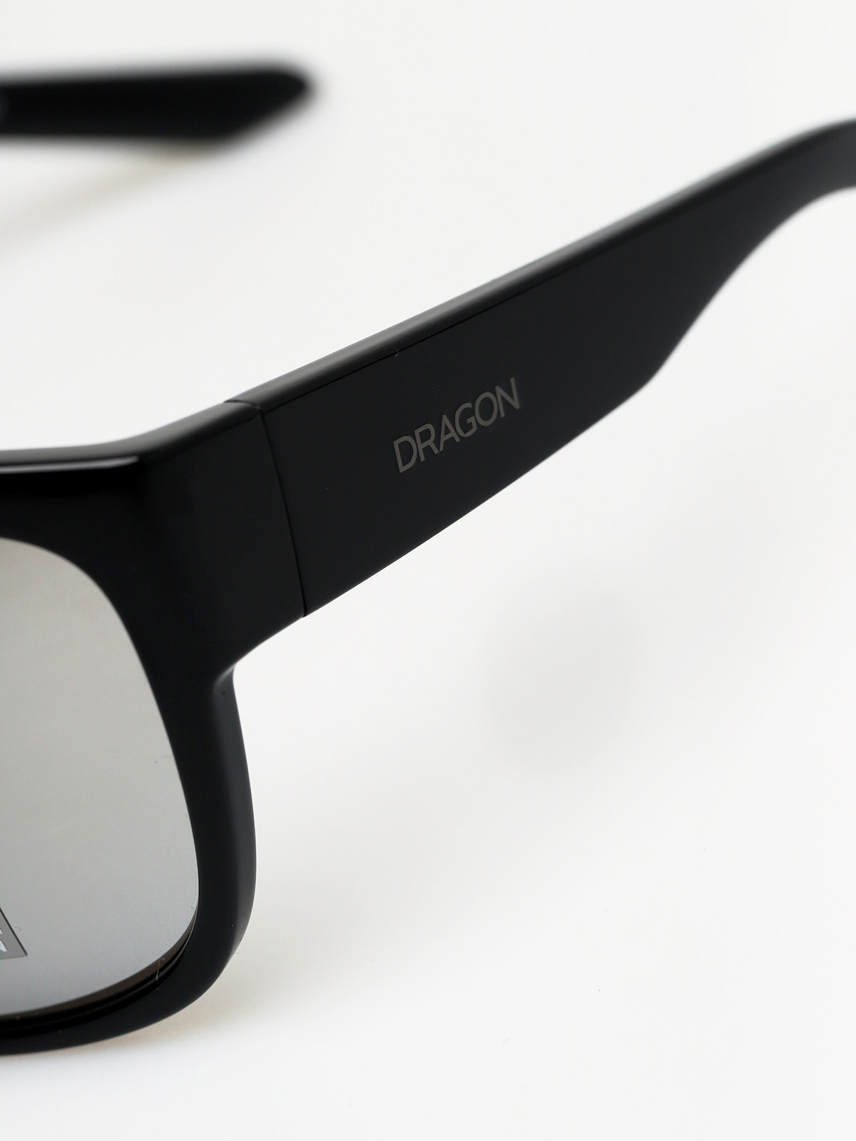 Dragon Rune XL Napszemüvegek (shiny black/silver ion)