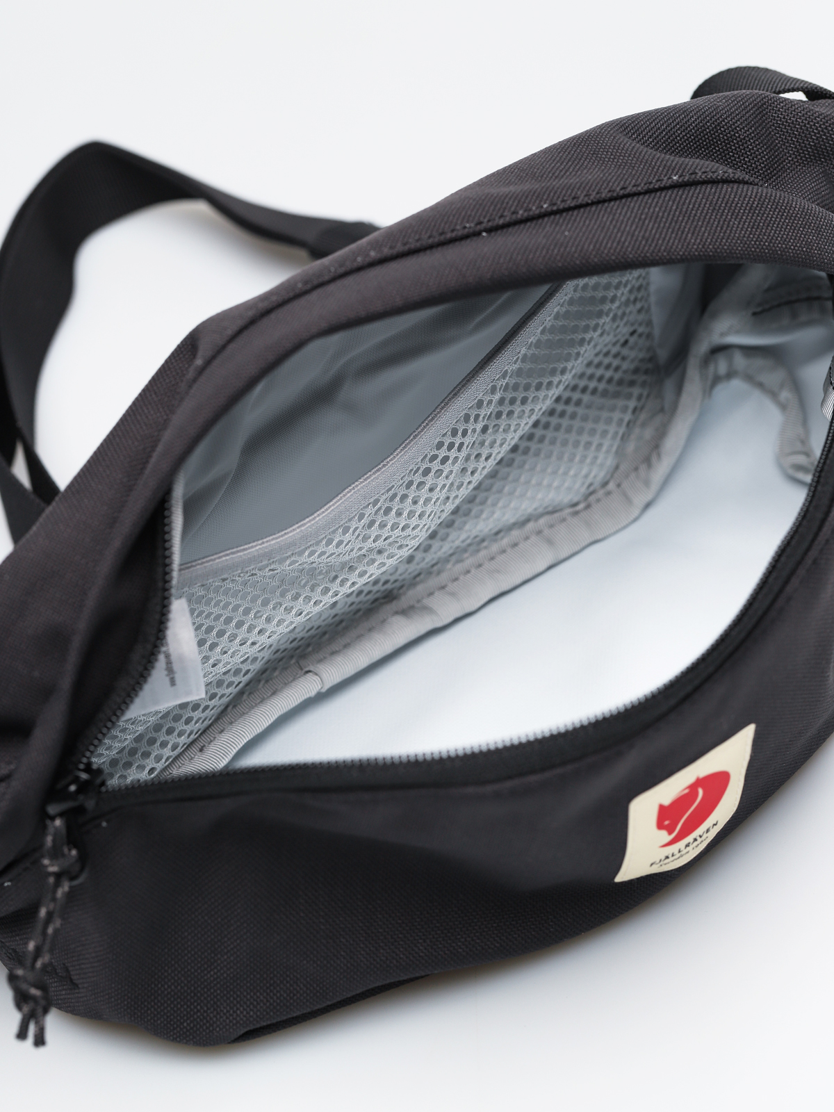 Fjallraven Ulvo Hip Pack Medium Övtáska (black)