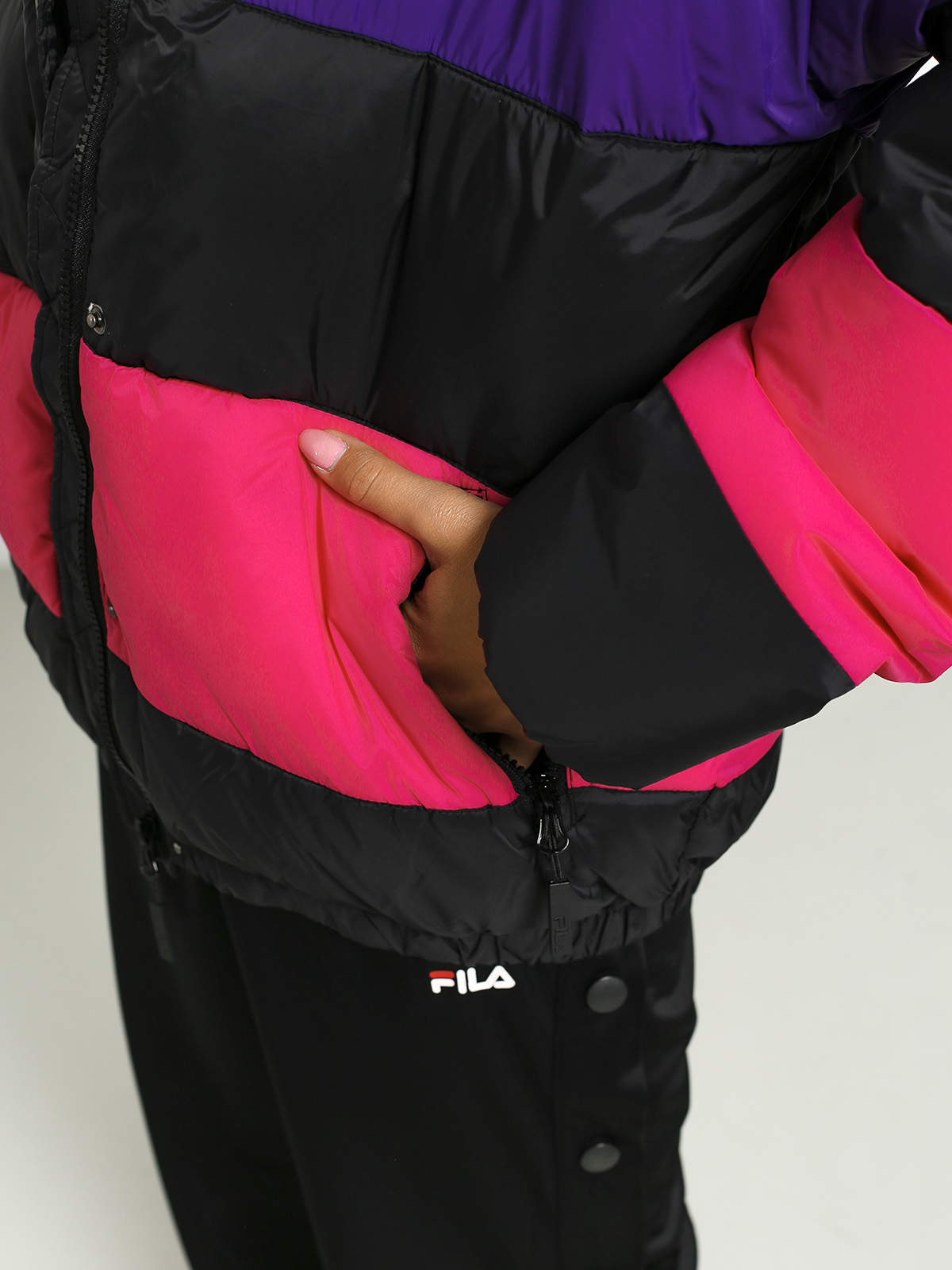 Fila Reilly Wmn Dzseki (black/tillandsia purple/pink yarrow)