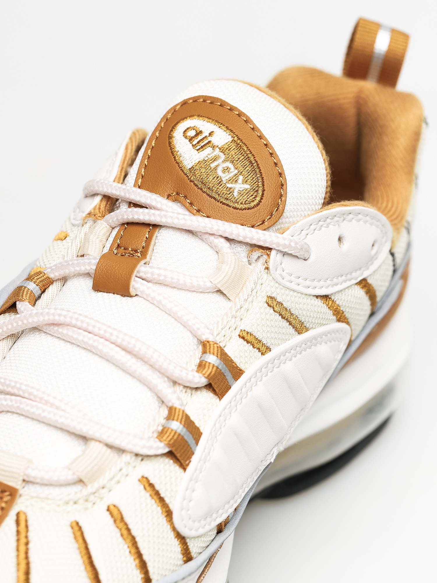 Nike Air Max 98 Wmn Cipők (phantom/beach wheat reflect silver)