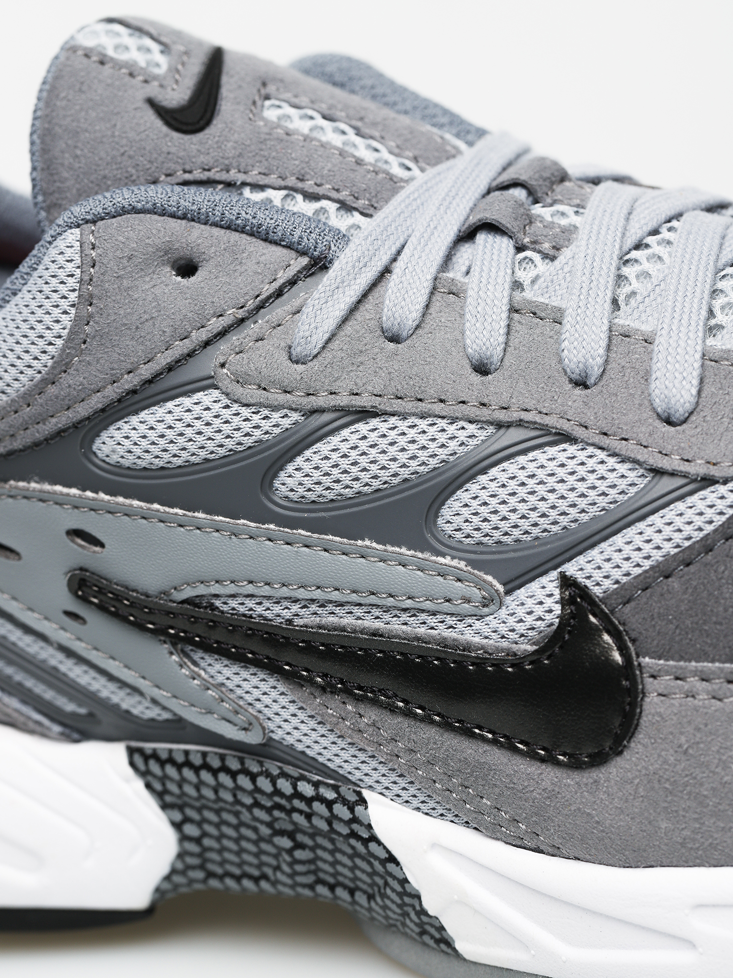 Cipők Nike Air Ghost Racer (cool grey/black wolf grey dark grey)