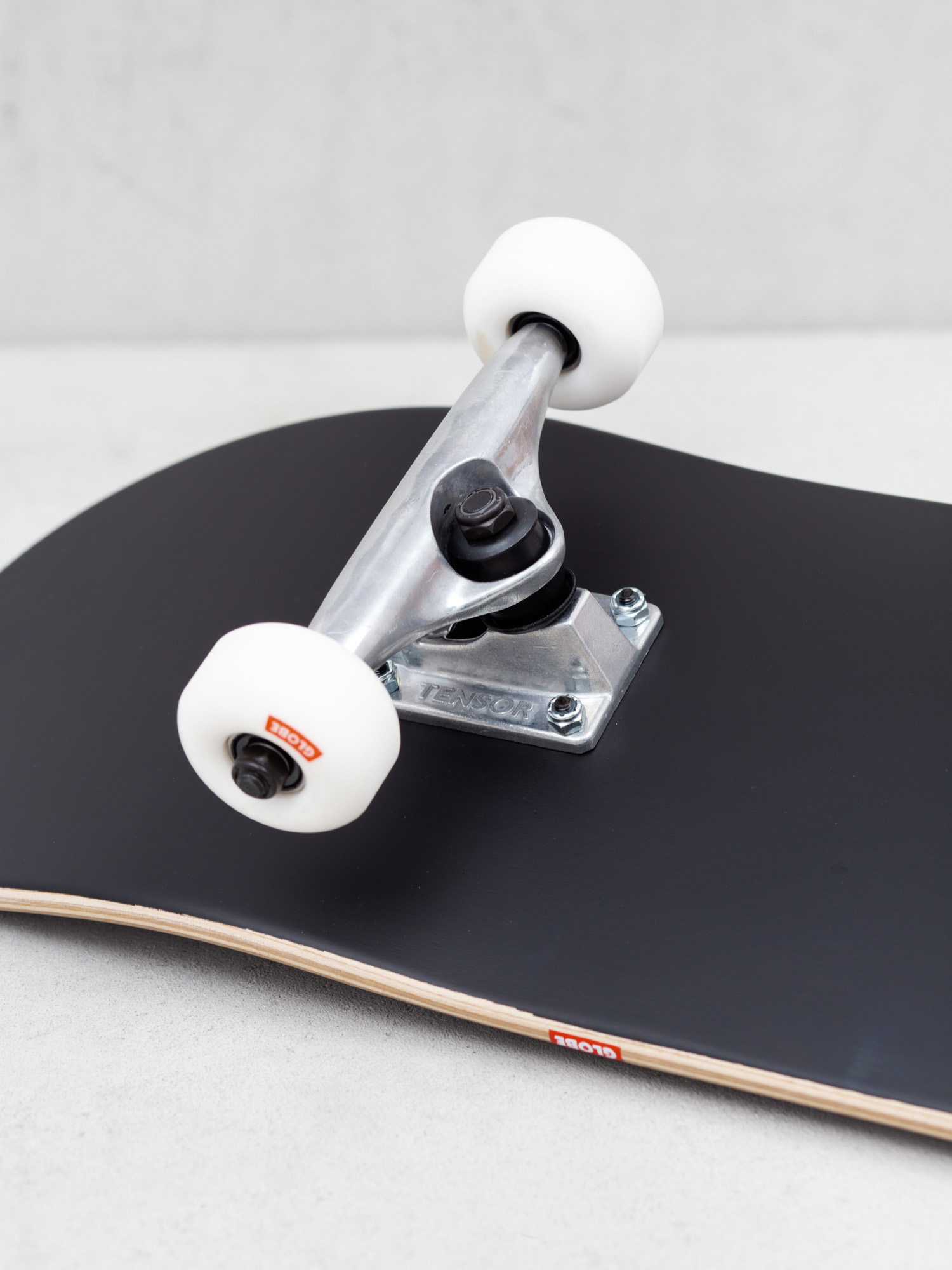 Gördeszka Globe Goodstock (black)