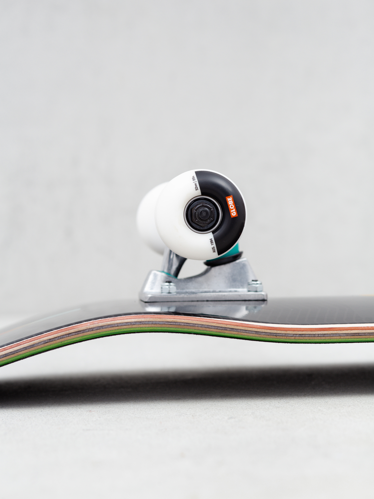 Globe G1 Nine Dot Four Komplett gördeszka (black white)