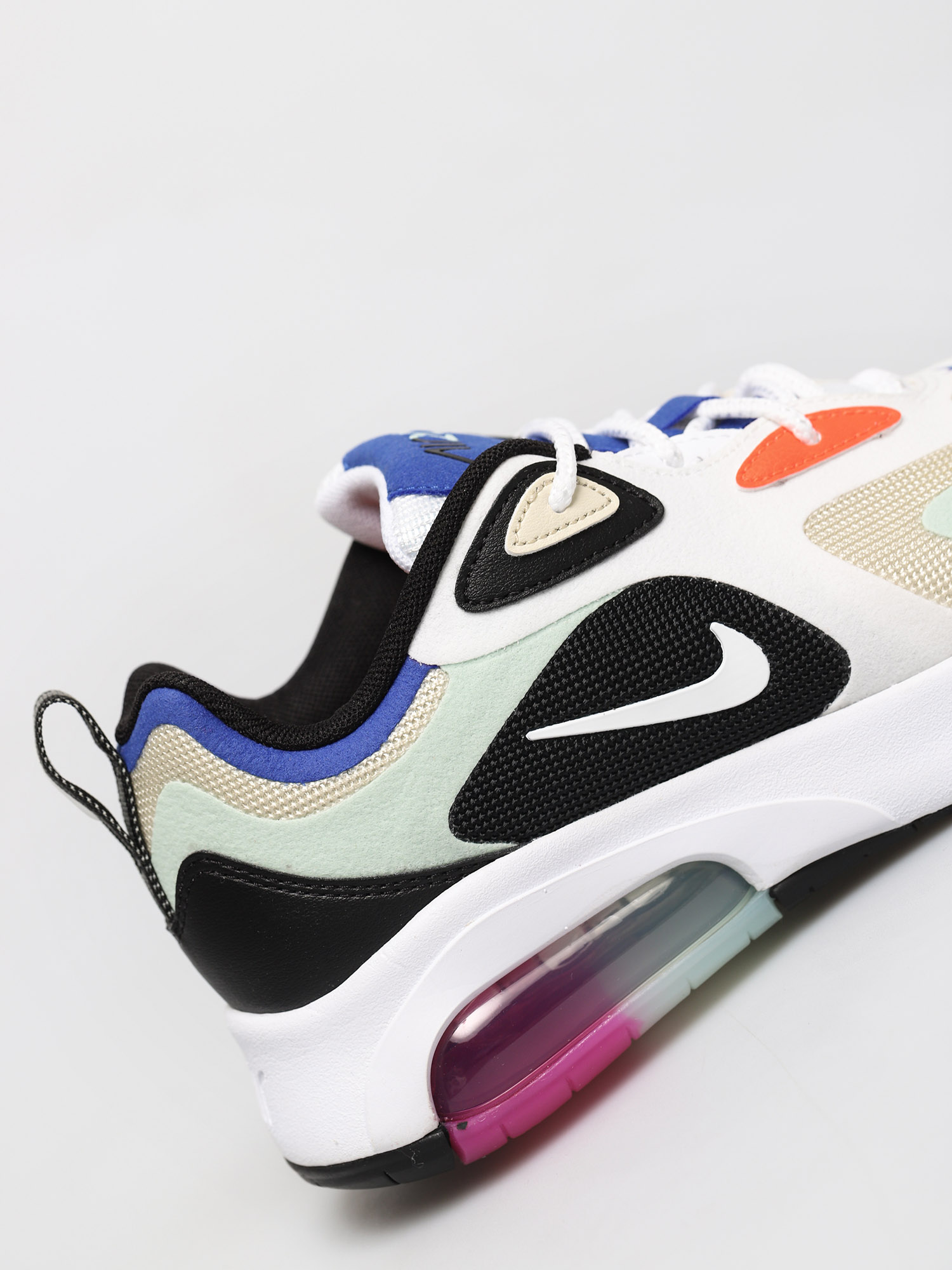 Nike Air Max 200 Wmn Cipők (fossil/white black pistachio frost)