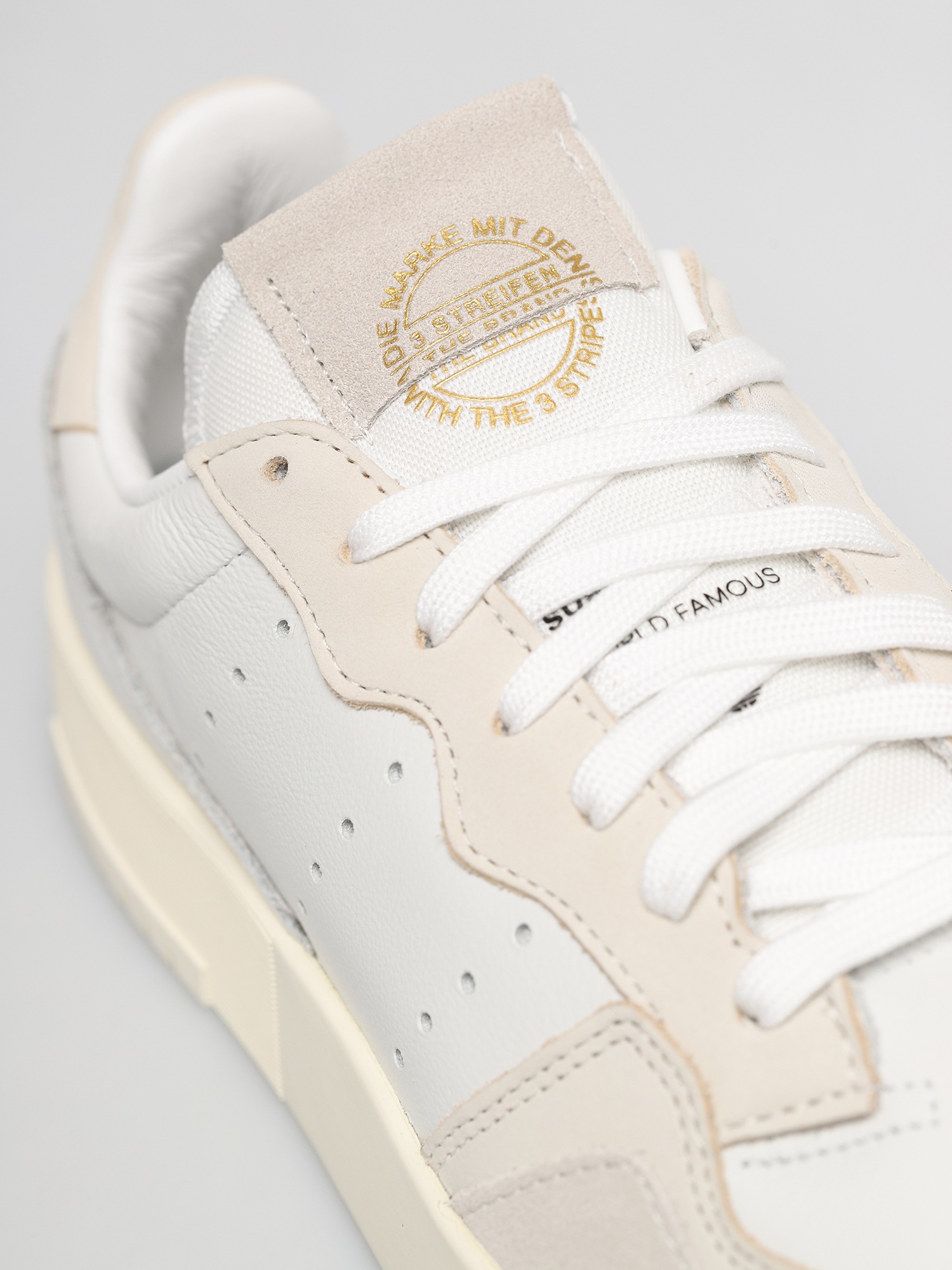 Cipők adidas Originals Supercourt (crystal white/chalk white/off white)