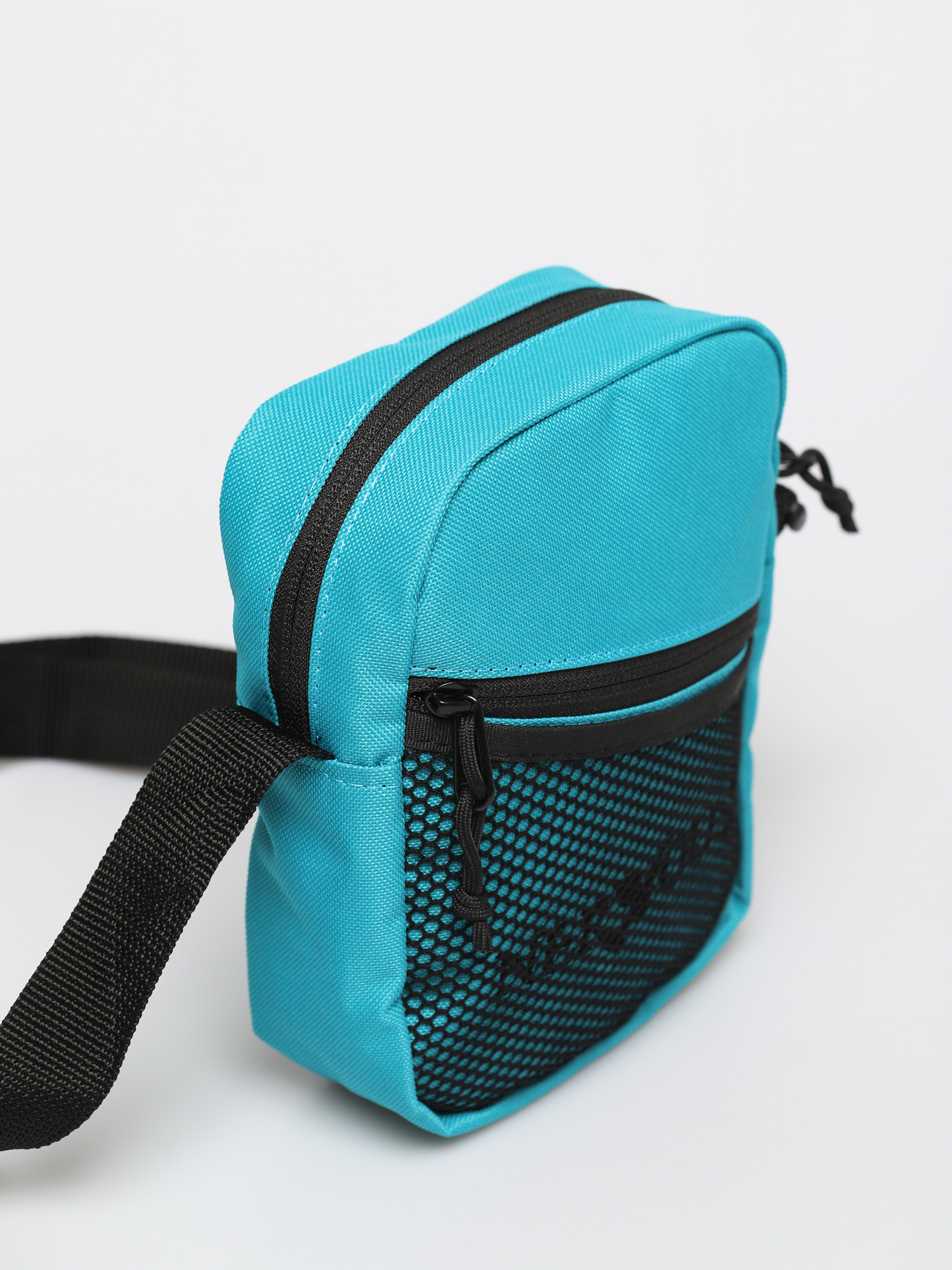 Nervous Classic (sea)