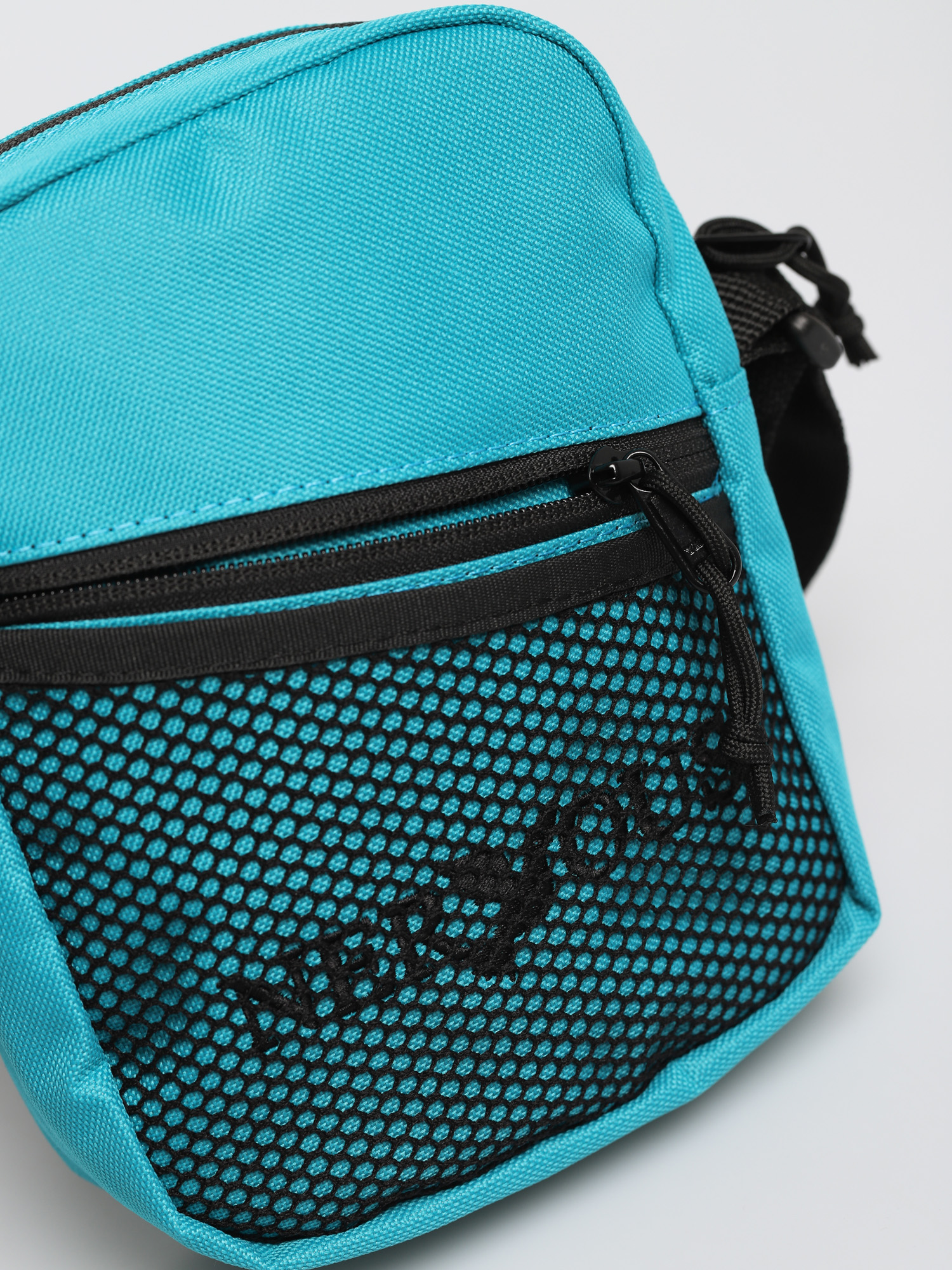 Nervous Classic (sea)