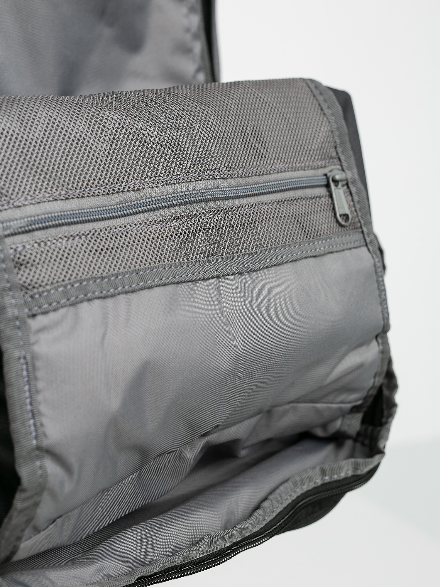 Burton Distortion 2.0 29L Hátizsák (true black)