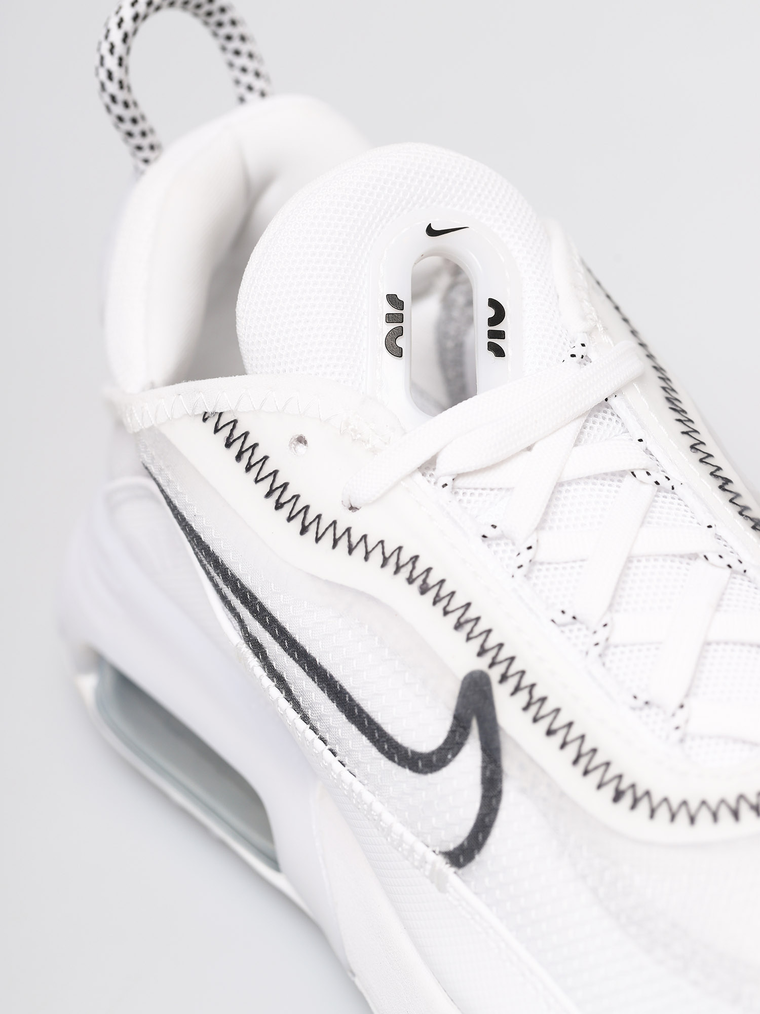 Nike Air Max 2090 Wmn Cipők (white/black wolf grey)