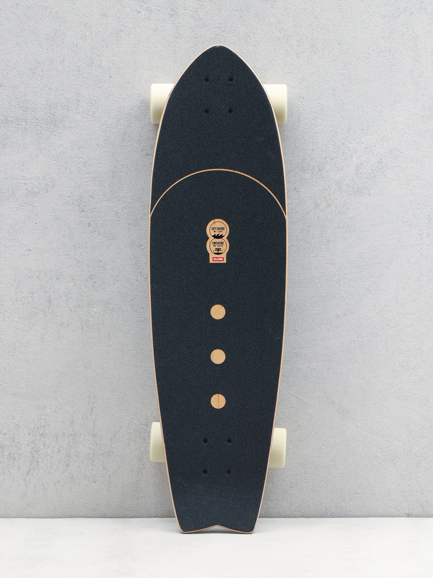 Cruiser Globe Chromantic (onshore/lay day)