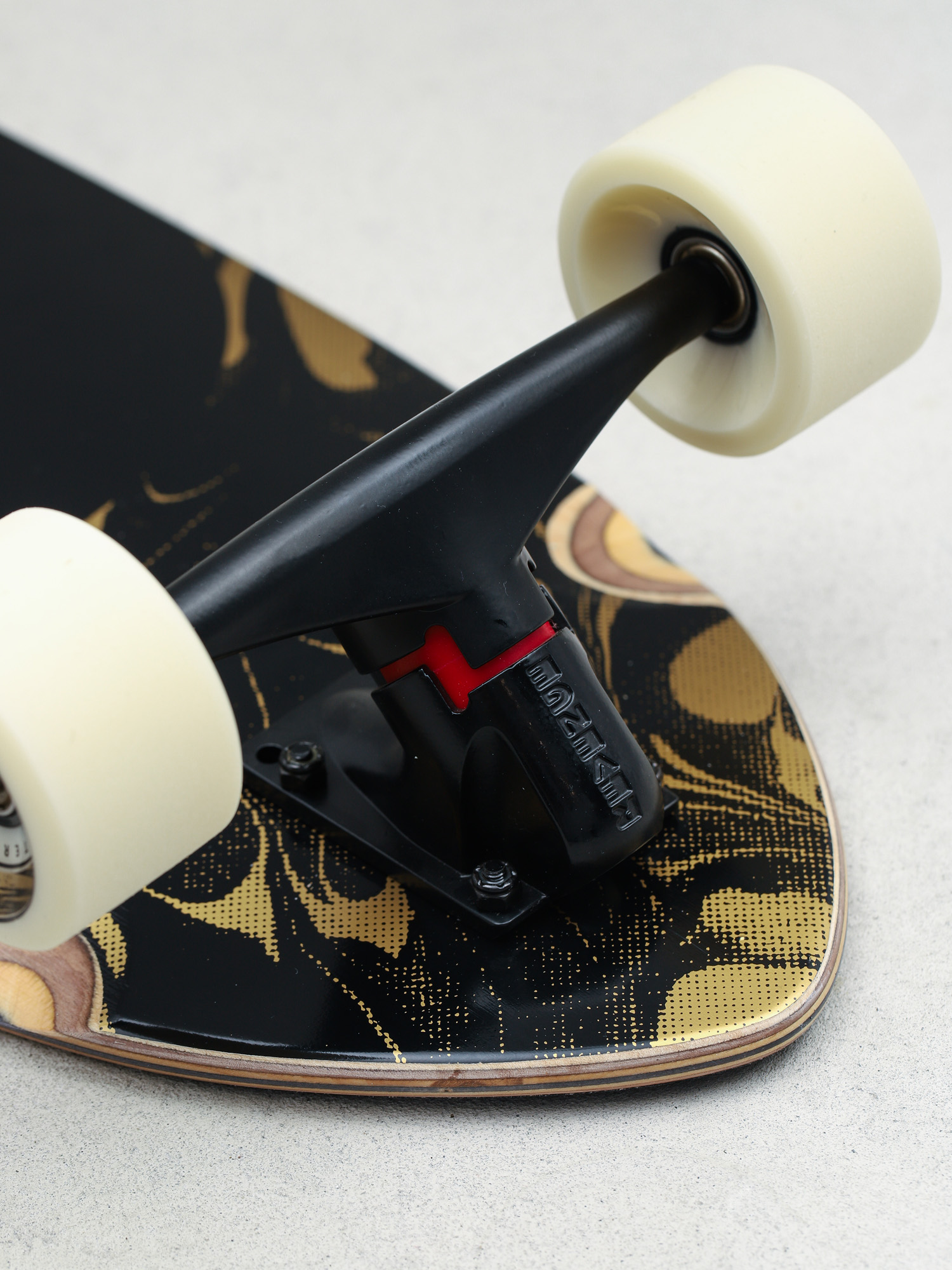 Cruiser Globe Chromantic (onshore/lay day)