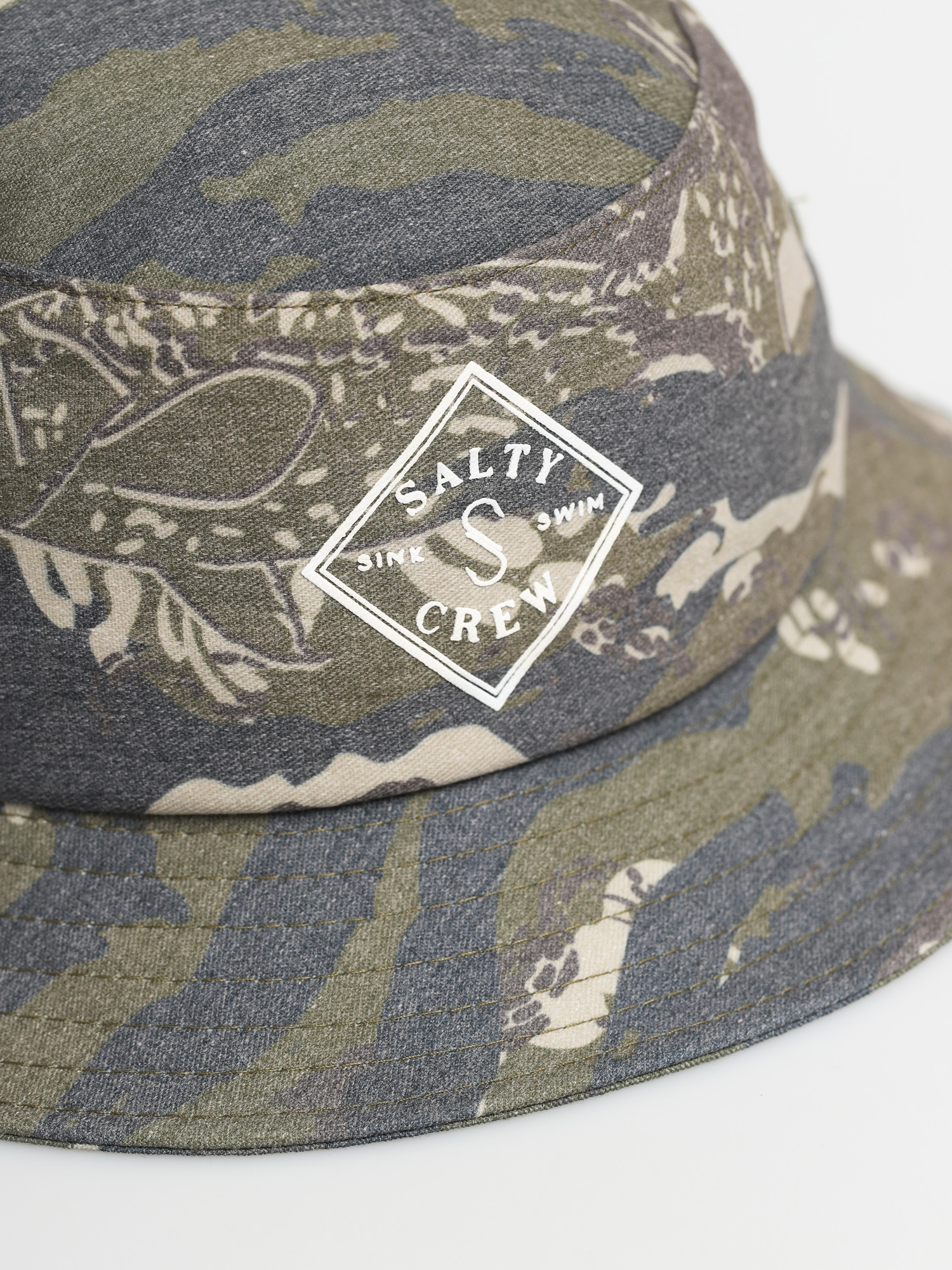 Salty Crew Covert Bucket Kalap (camo)