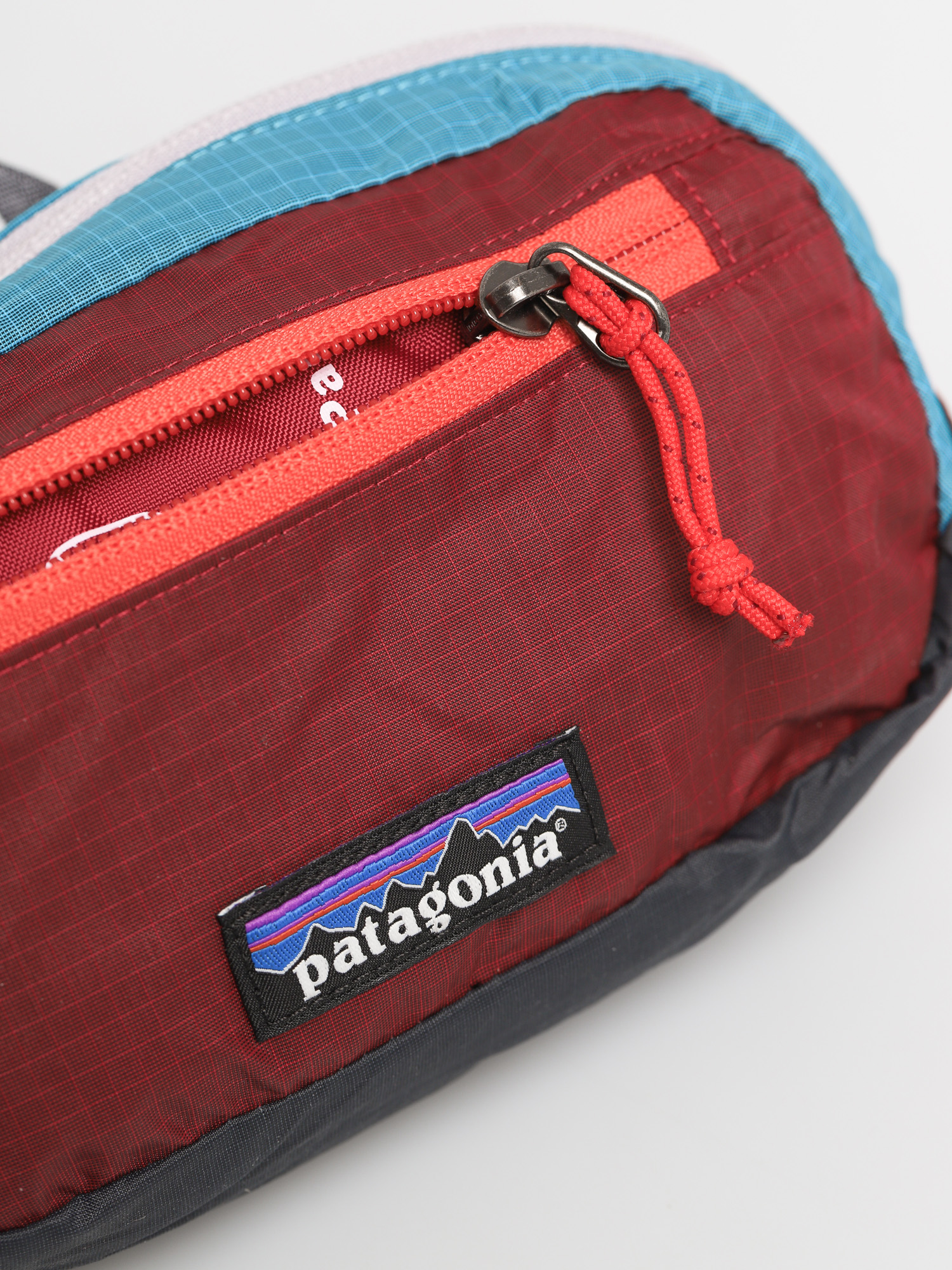 Patagonia Ultralight Black Hole Mini Övtáska (roamer red)