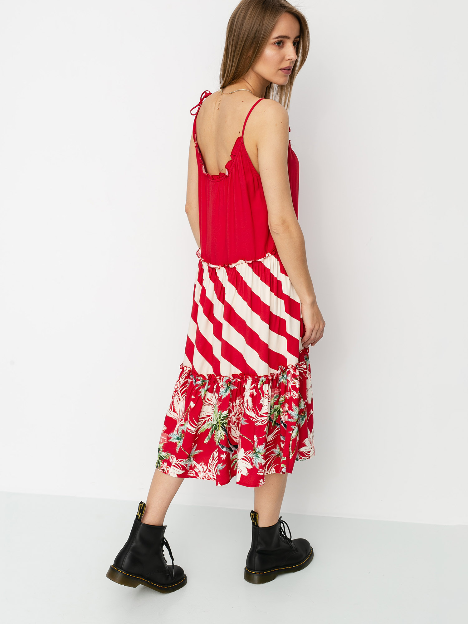 Femi Stories Sali Wmn Ruha (trp)