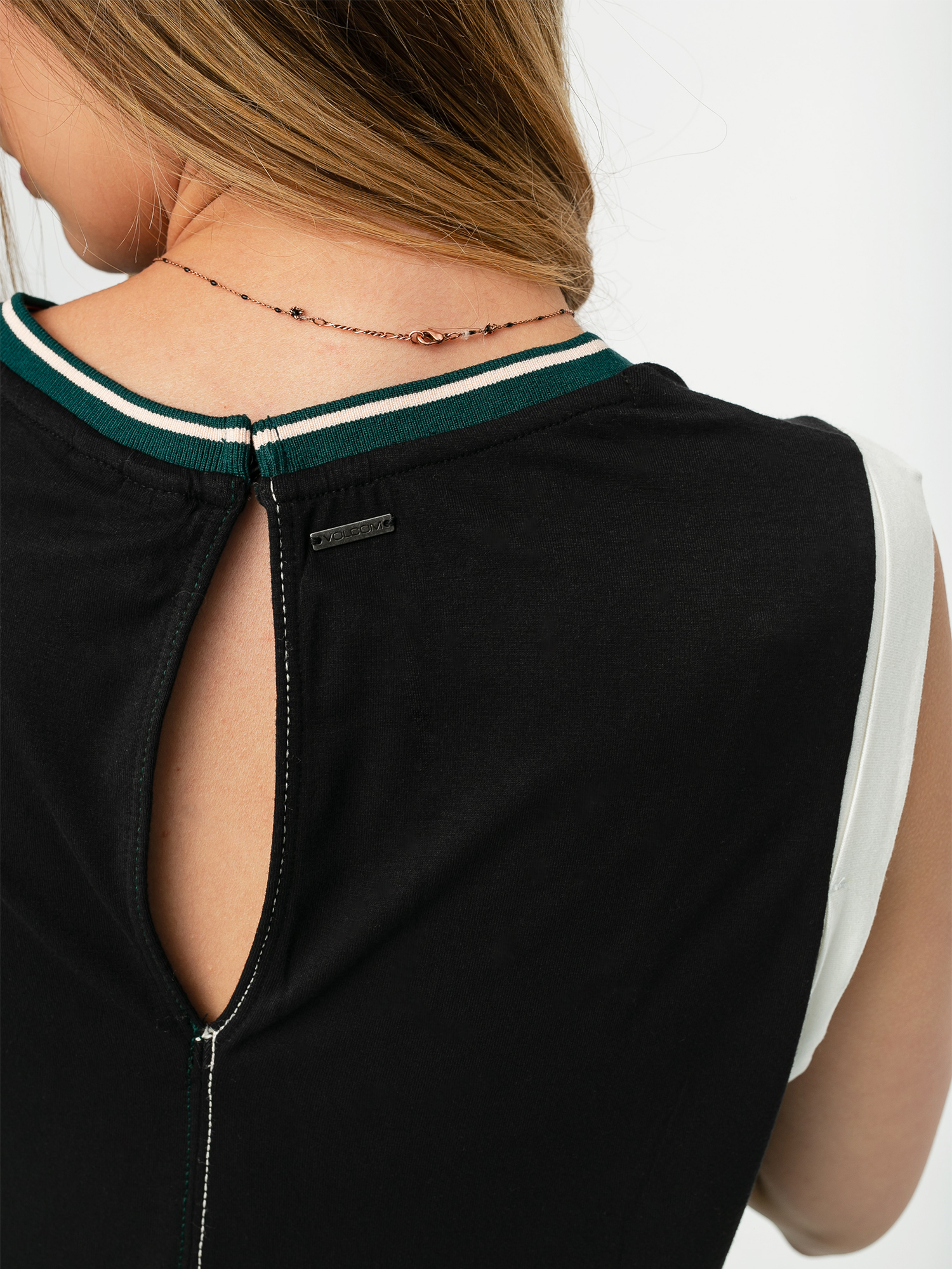 Volcom Ivol 2 Wmn Ruha (black)