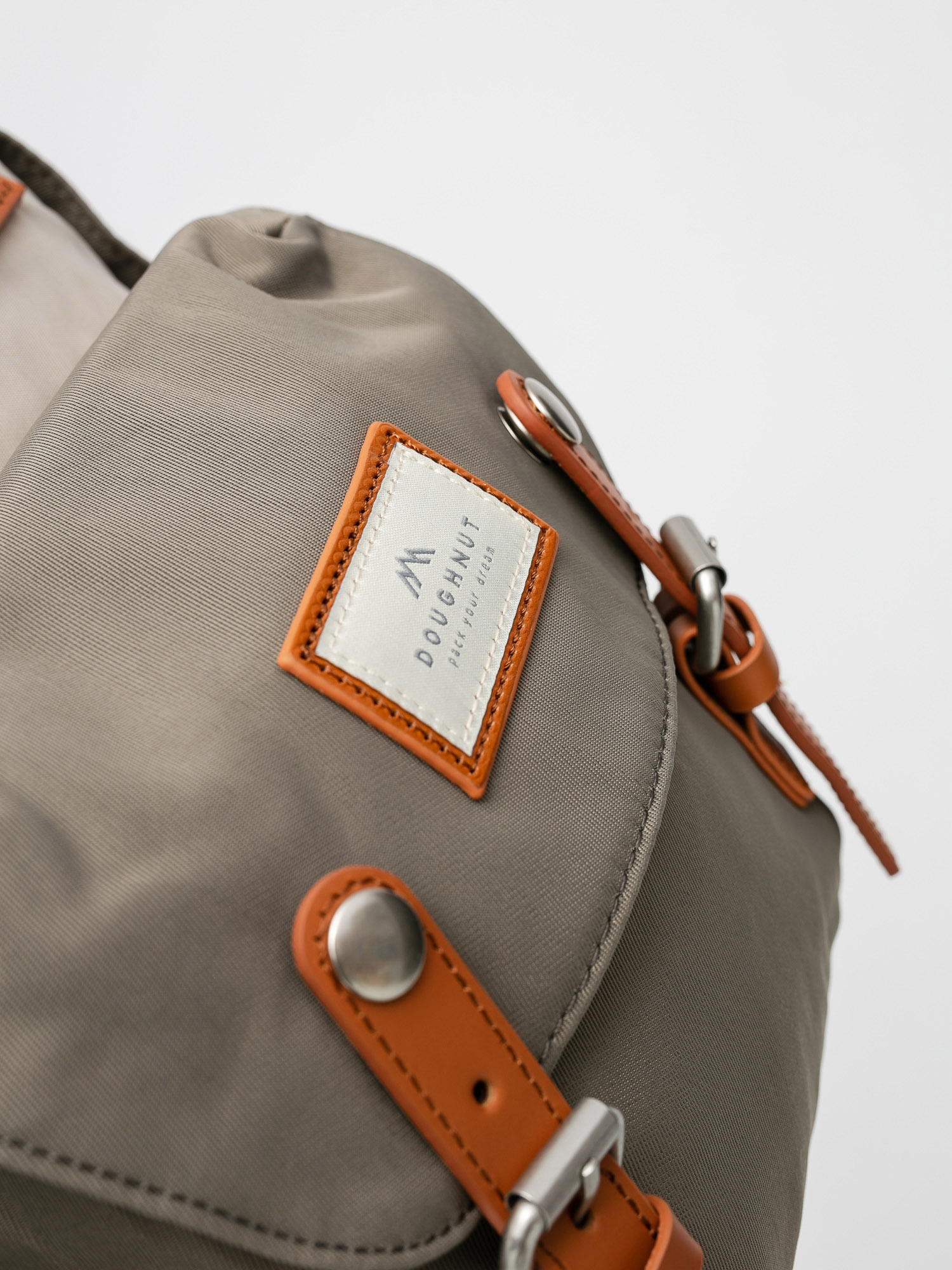 Doughnut Macaroon Hátizsák (ivory x light grey)