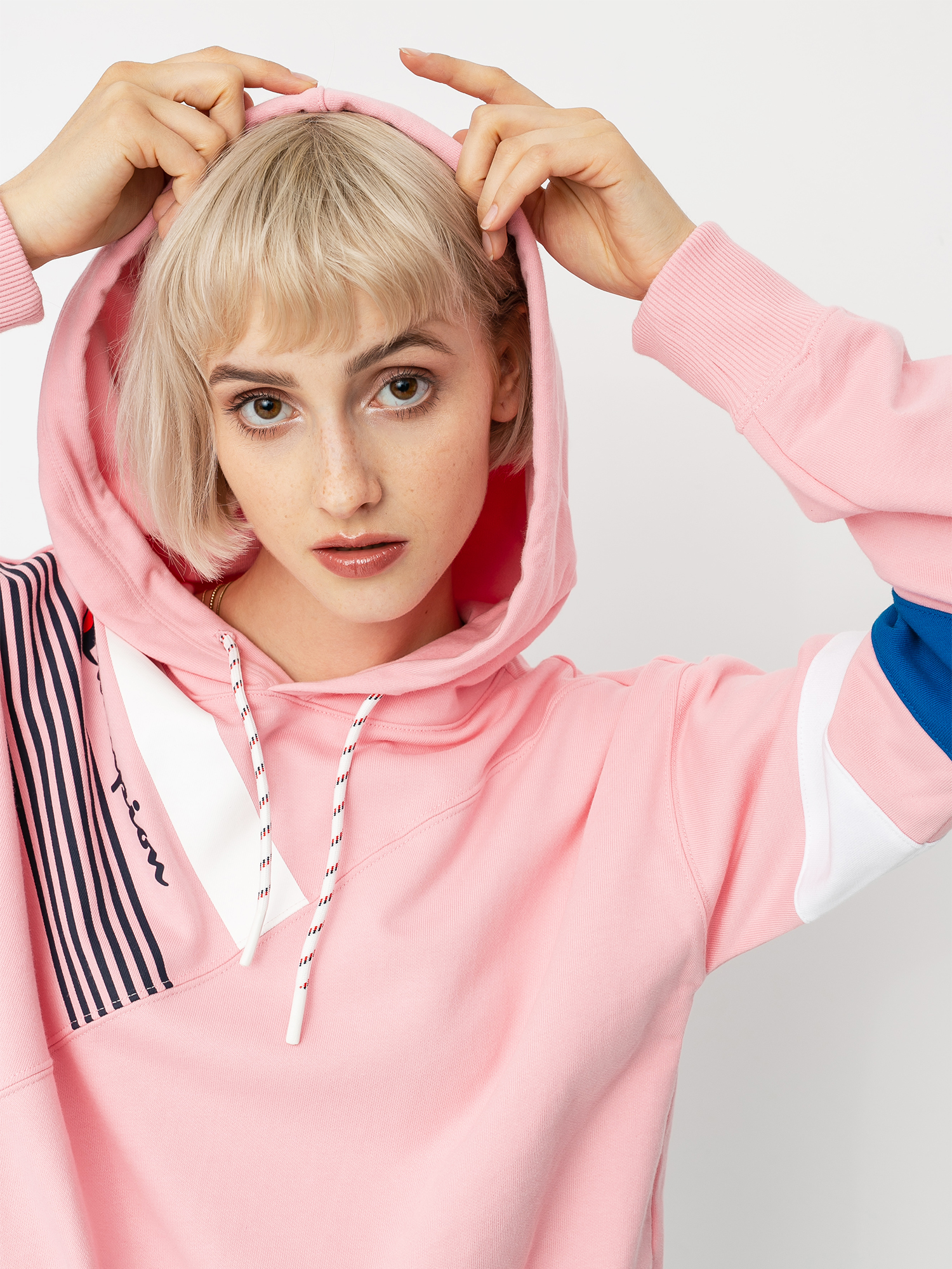 Champion Sweatshirt HD 112758 Wmn Kapucnis pulóver (cnp)