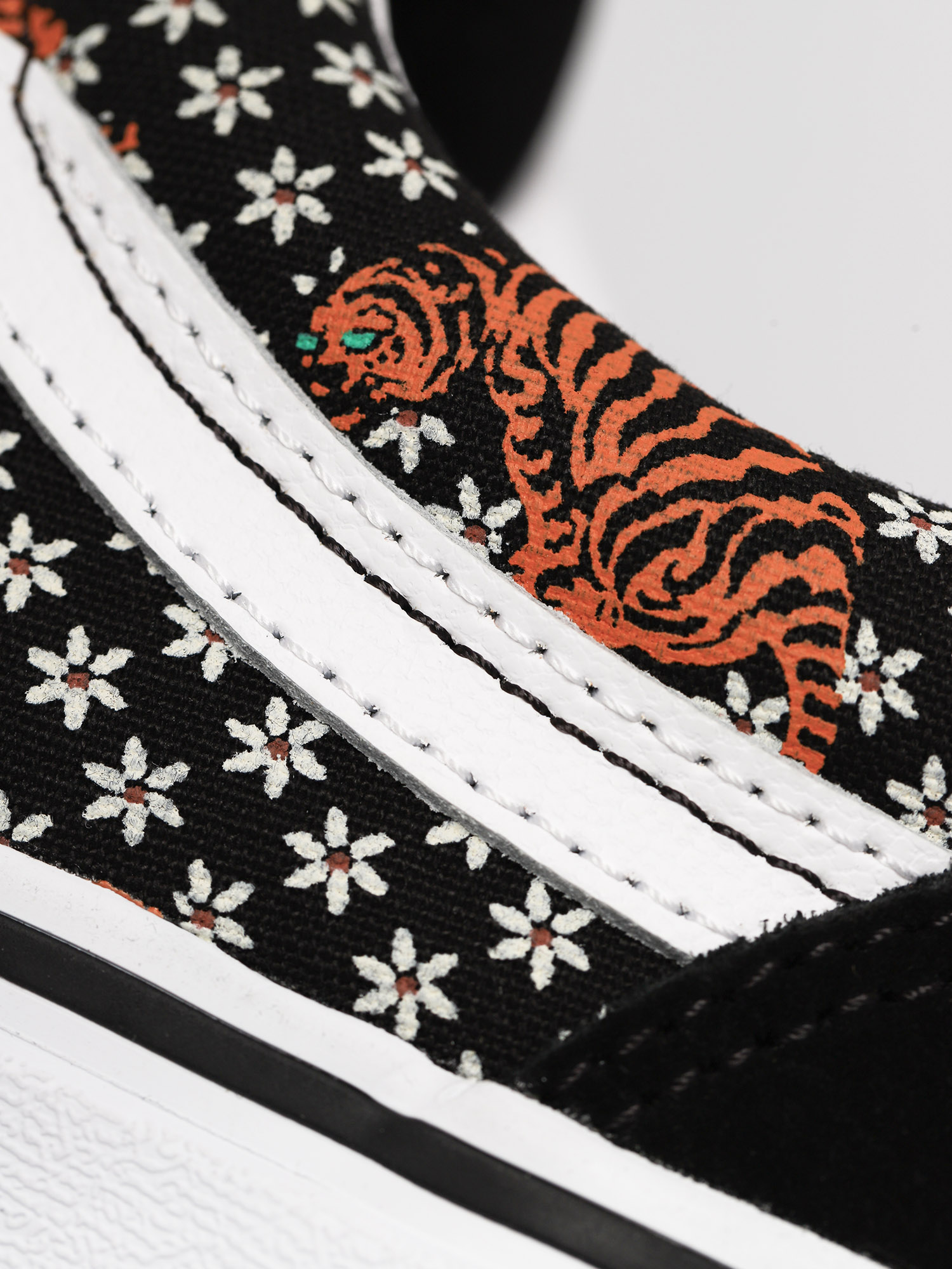 Vans Old Skool Cipők (tiger floral/black/true white)