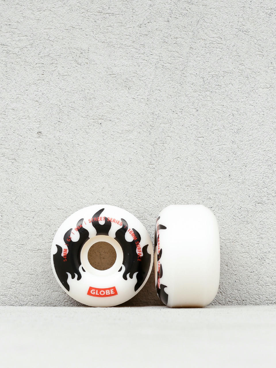 Globe Kerekek G1 (white/black/flames)