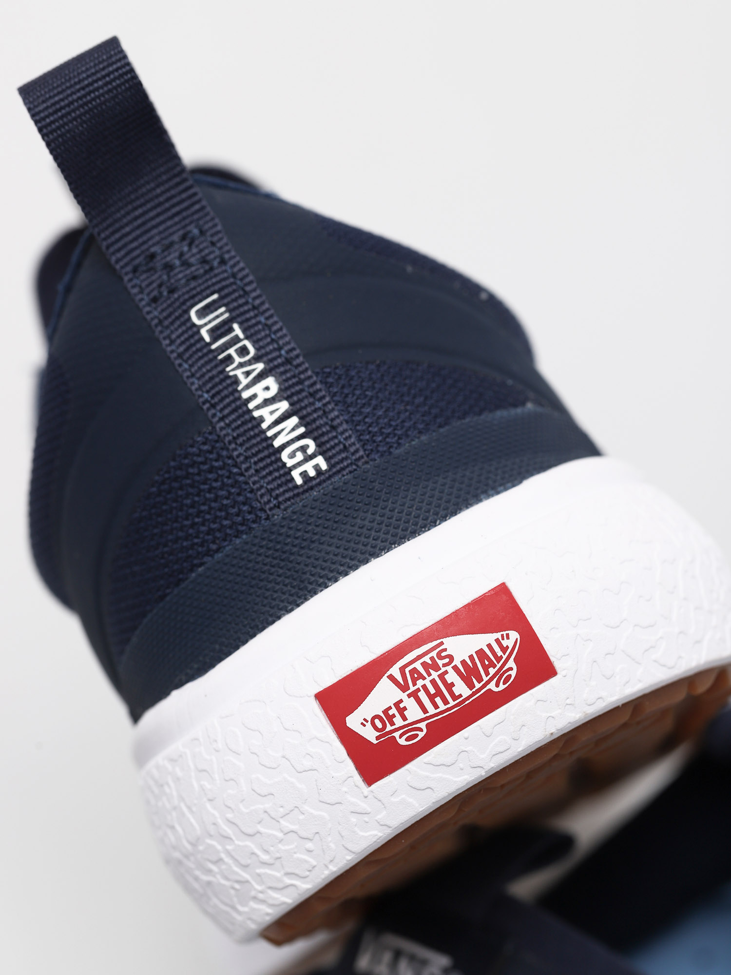 Vans Ultrarange Exo Cipők (dress blues/true white)