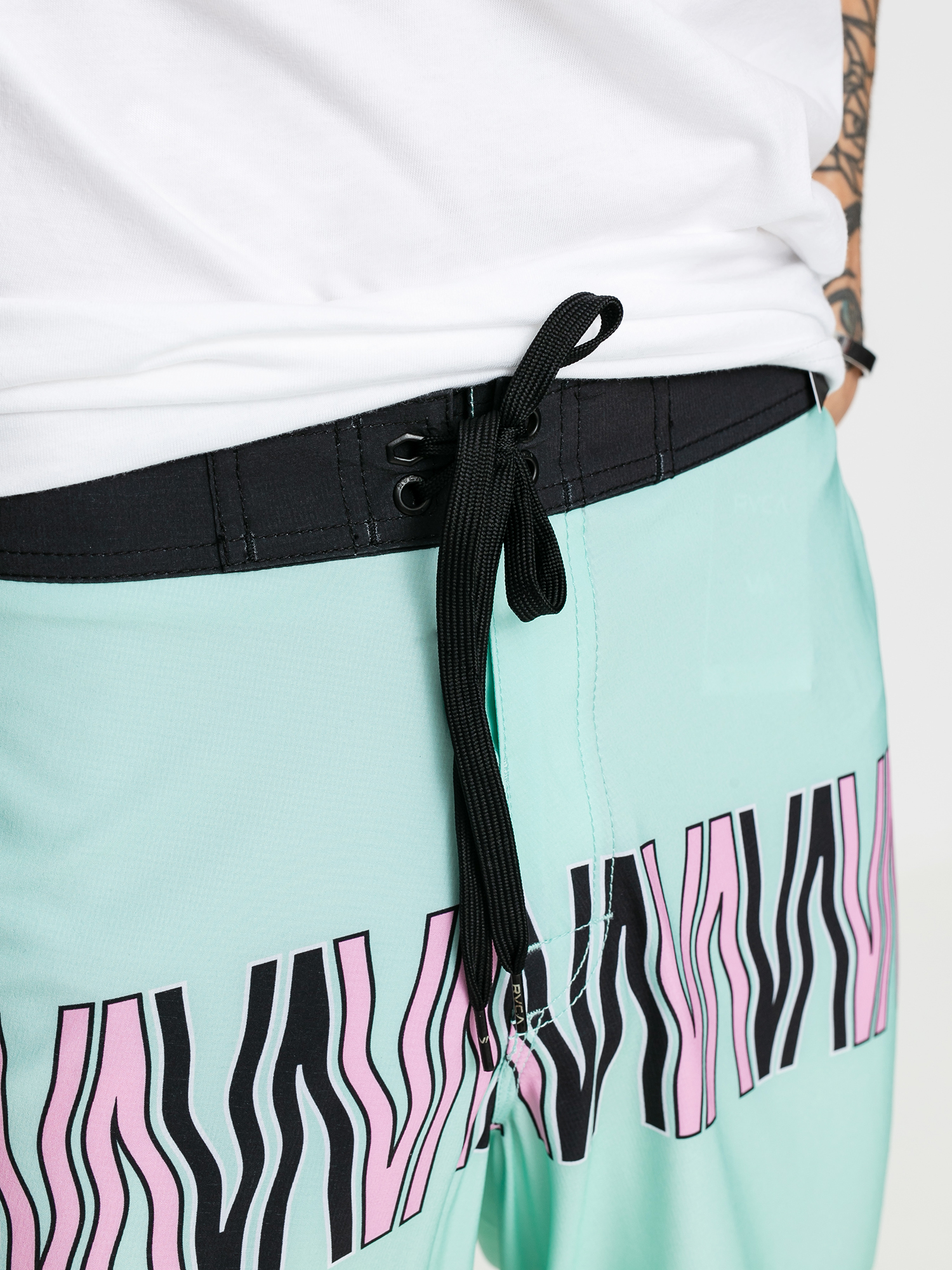 RVCA Va Trunk Print Boardshort (dusty aqua)