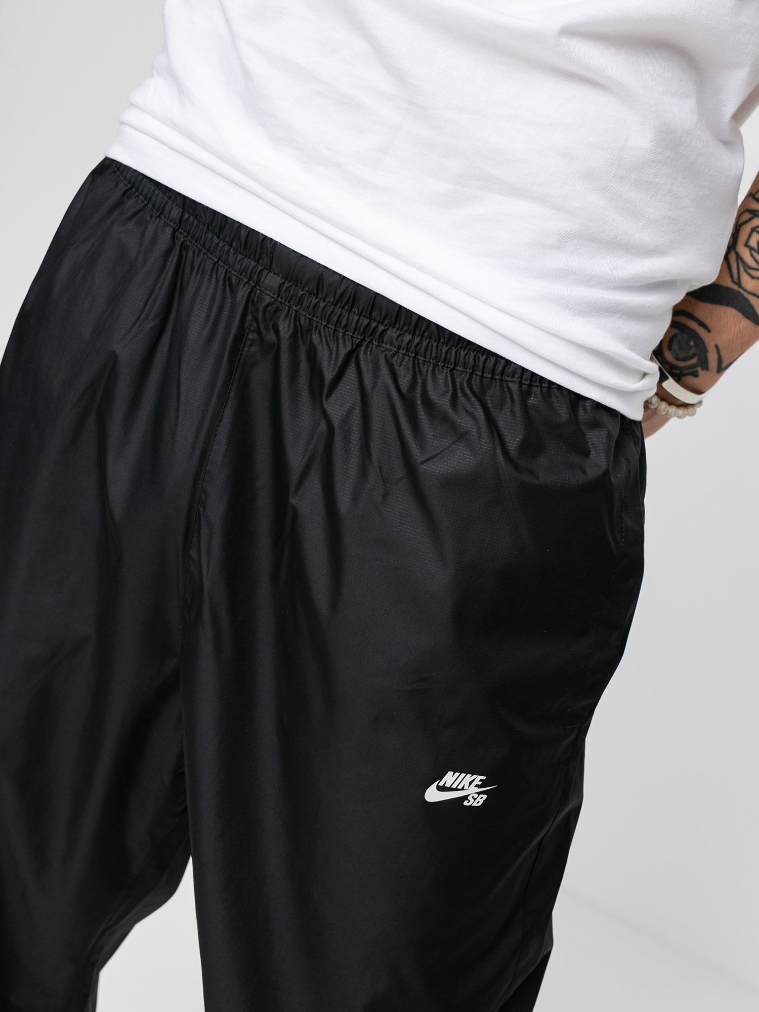 Kisnadrág Nike SB Hbr Track Pant (black/off noir/vast grey)