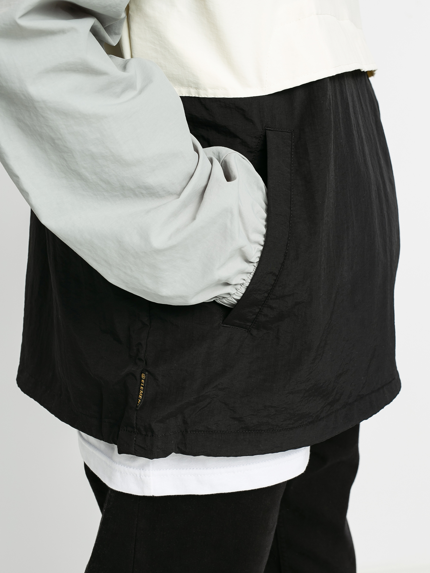 Element Oak Dzseki (quarry)