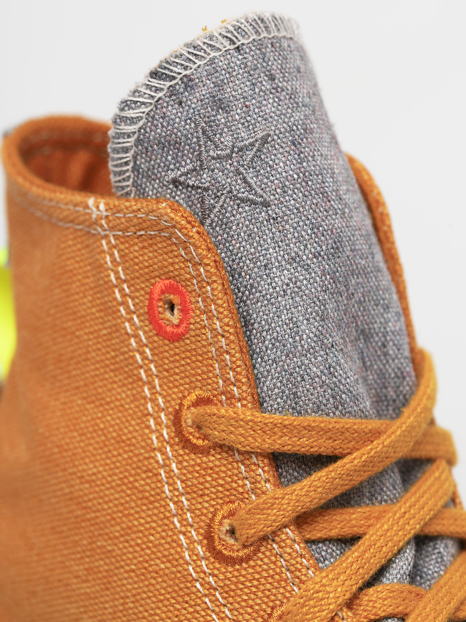 Converse Chuck 70 Renew Hi Tornacipők (saffron yellow/lemon)