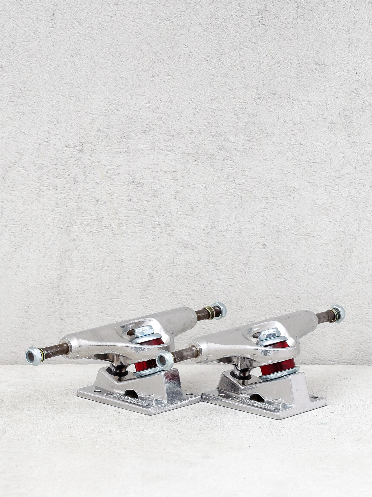 Venture All Polished Lo Gördeszka felfüggesztés (silver/w red)