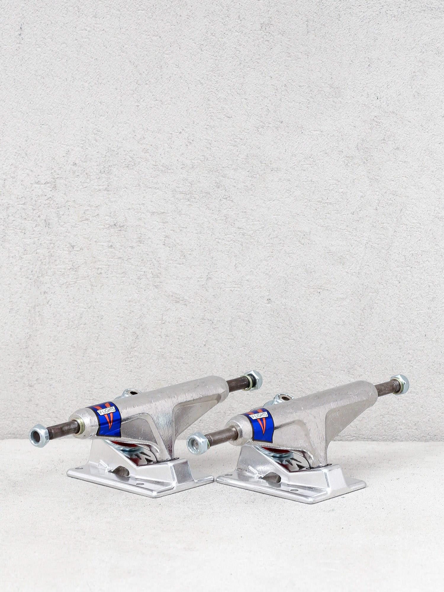 Venture All Polished V Lights Lo Gördeszka felfüggesztés (silver/w red)