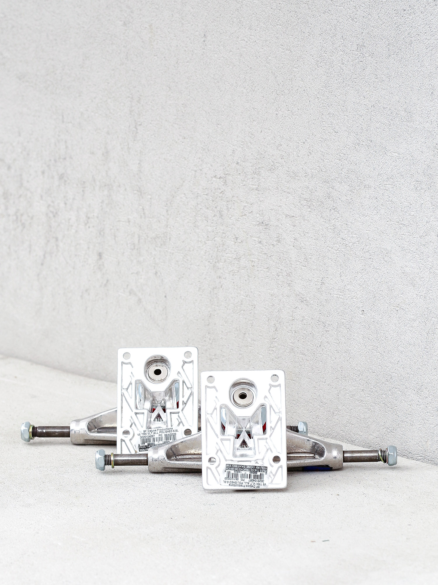 Venture All Polished V Lights Lo Gördeszka felfüggesztés (silver/w red)