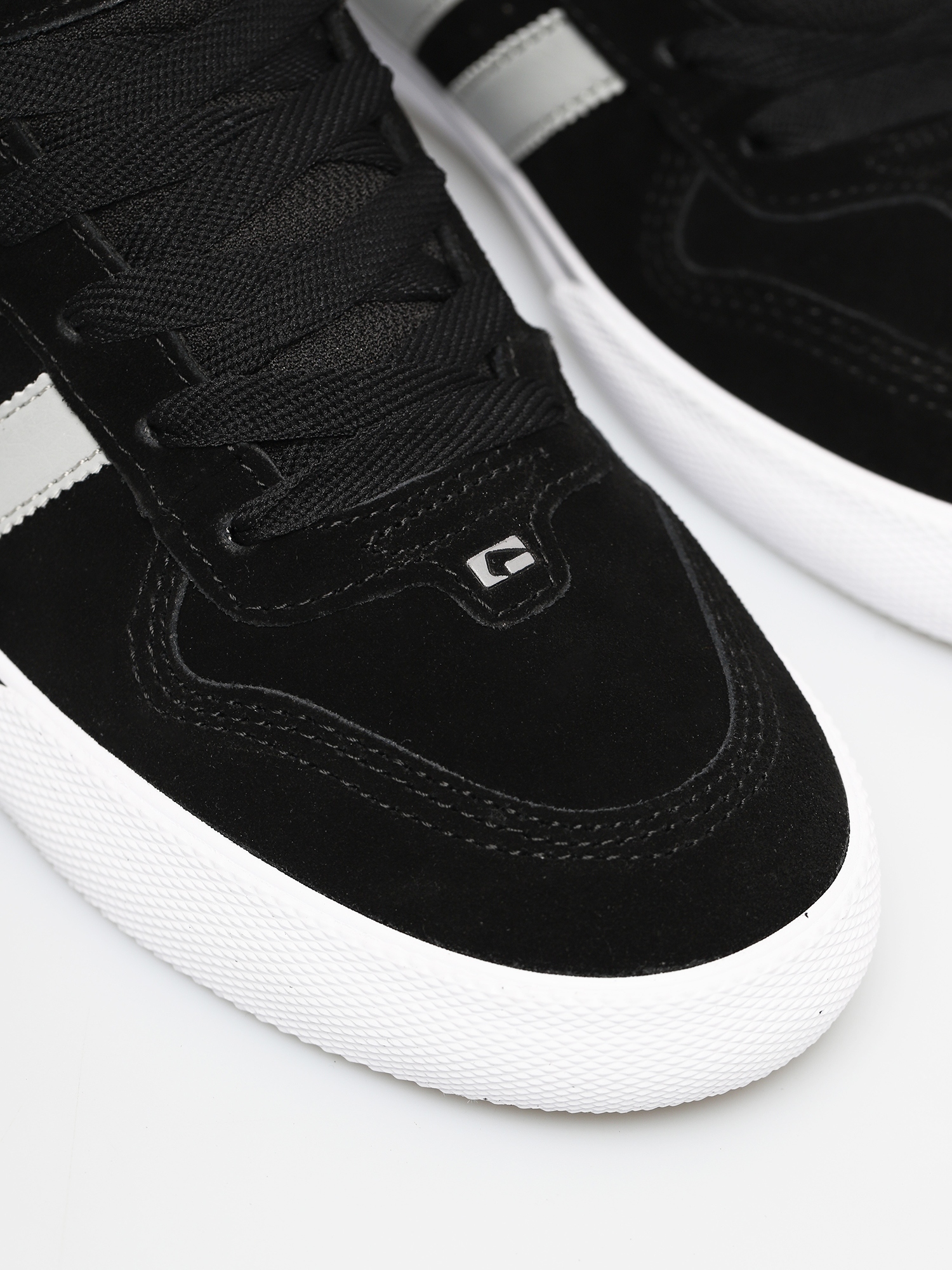 Globe Encore 2 Cipők (black/light grey)