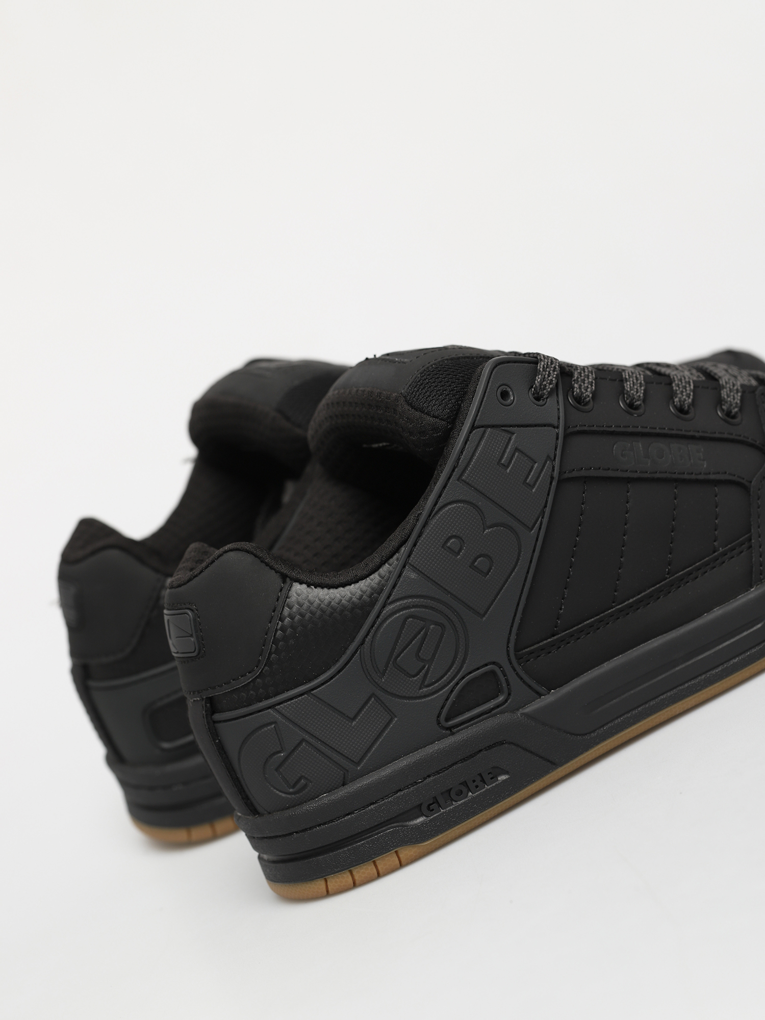 Globe Tilt Cipők (dark shadow/phantom)