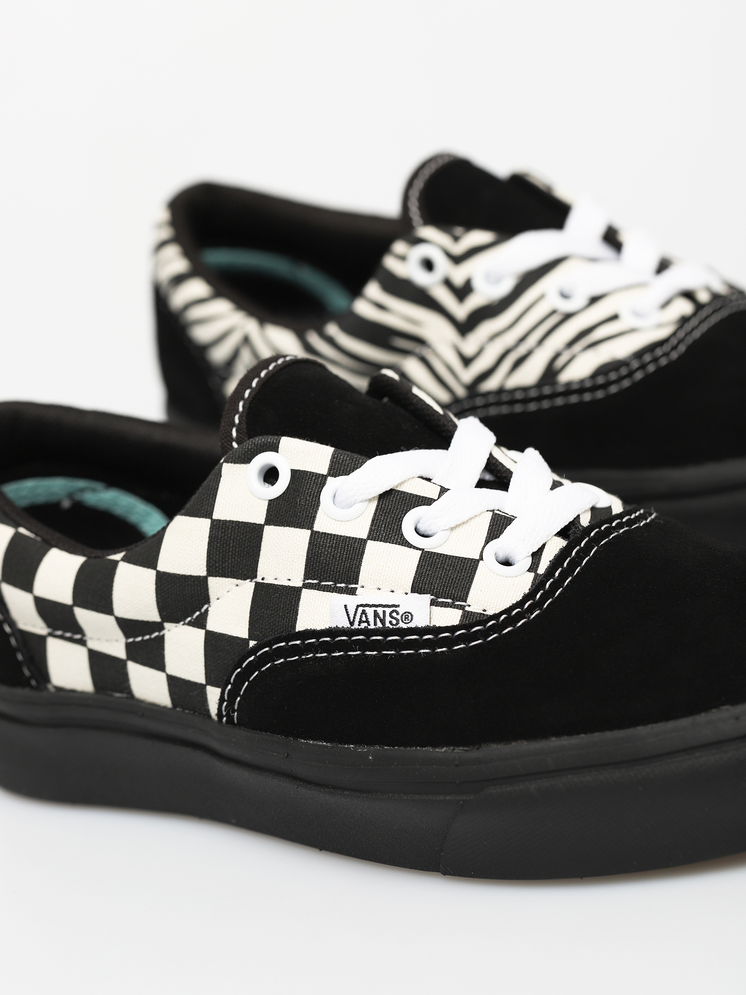 Vans Comfycush Era Cipők (mixed media/antque/wht/blk)