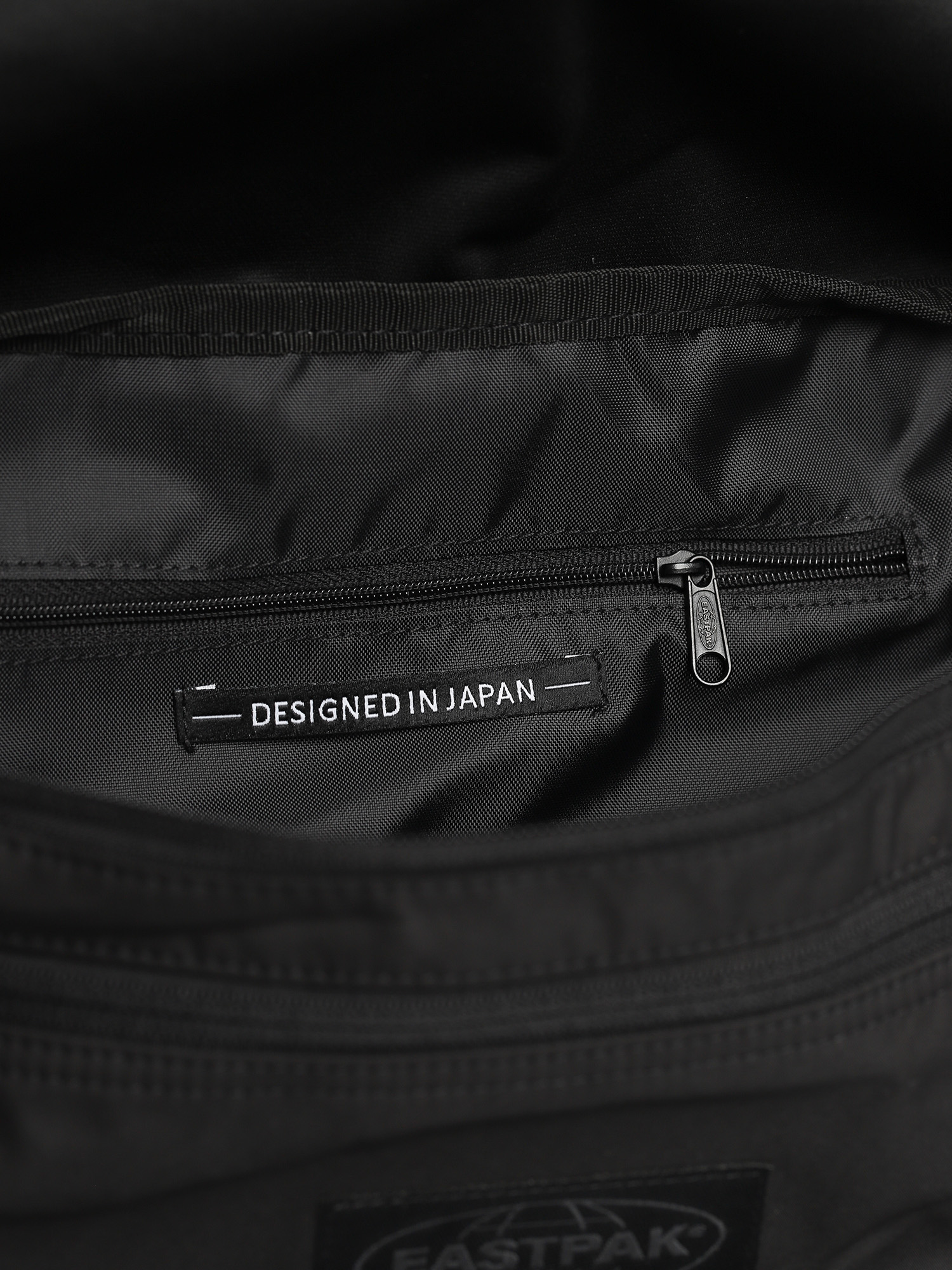 Eastpak Springer XXL Övtáska (streamed black)