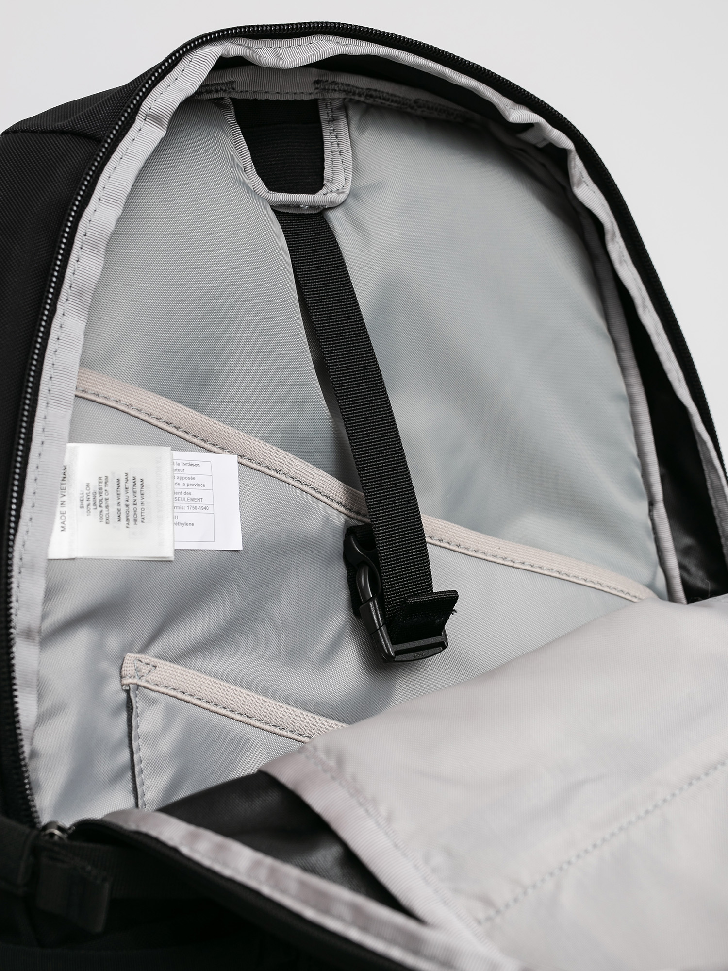 Patagonia Refugio Pack 28L Hátizsák (black)