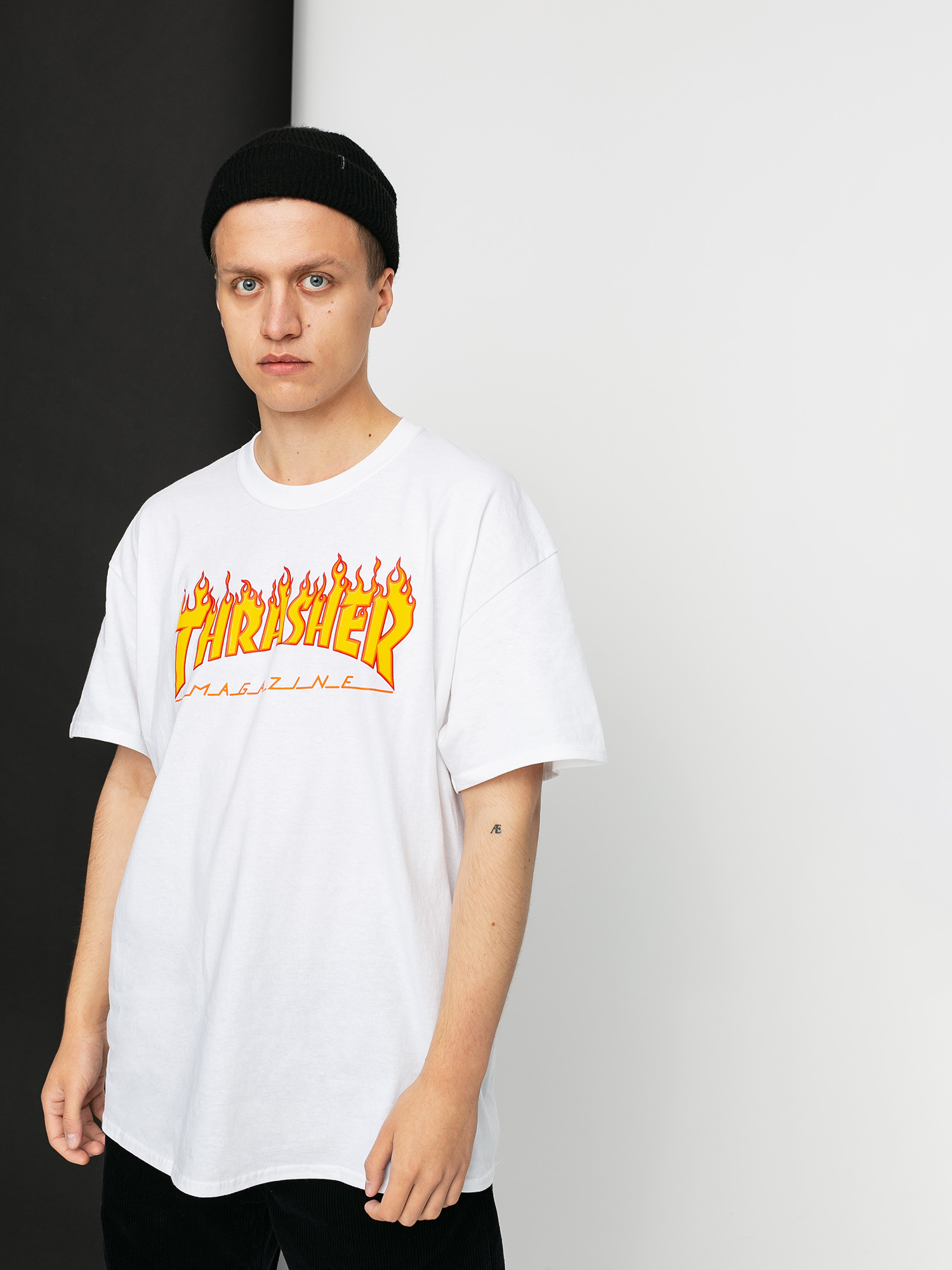 Thrasher Flame Logo Ujjatlan felső (white)