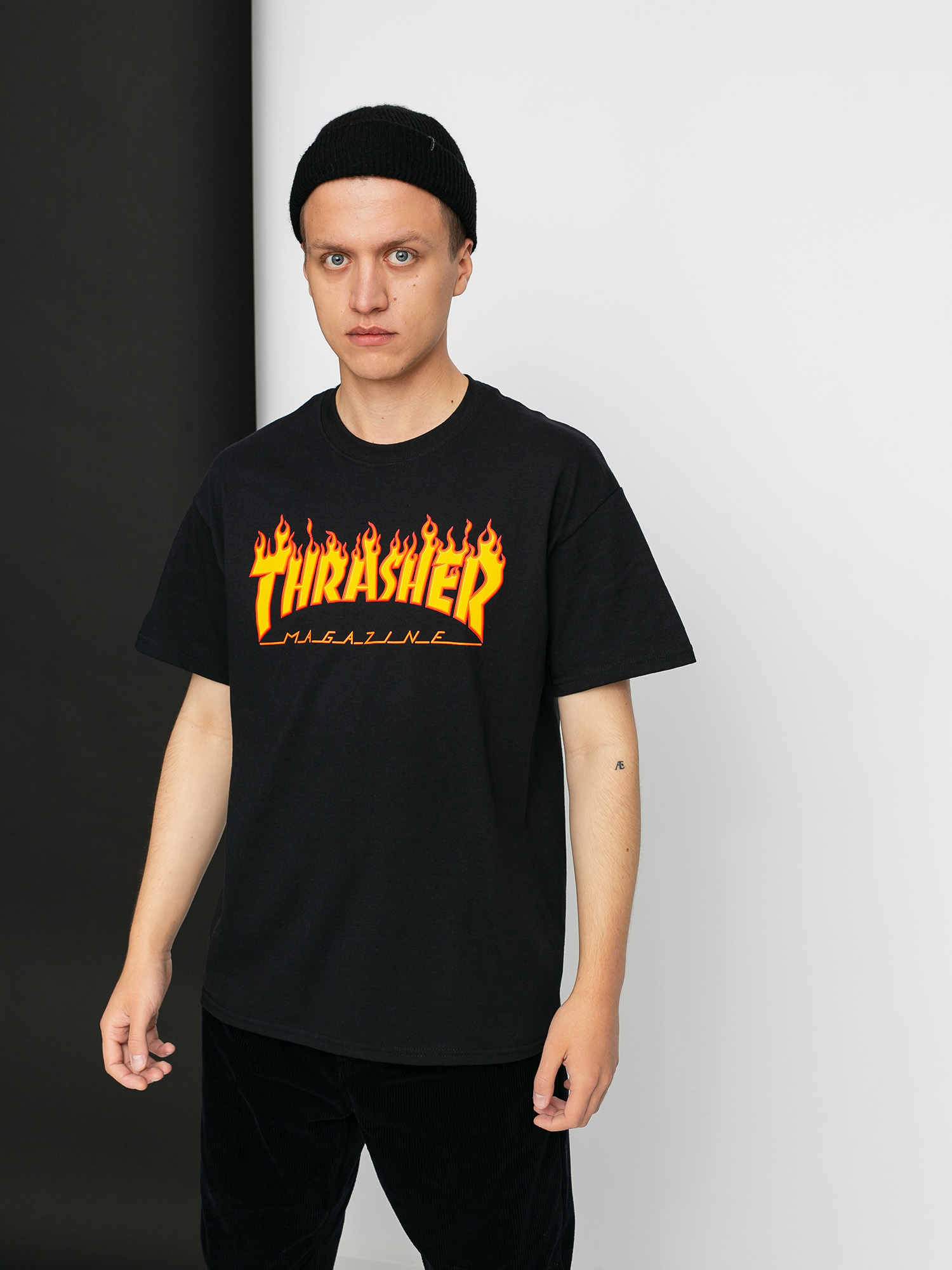 Thrasher Flame Logo Ujjatlan felsu0151 (black)