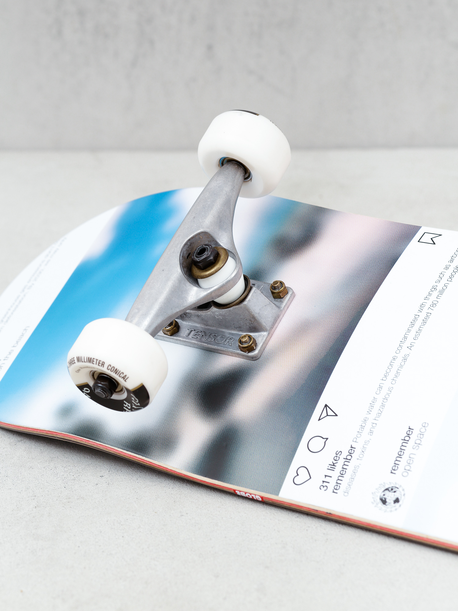 Globe G2 Sprawl Komplett gördeszka (disappearing trees)