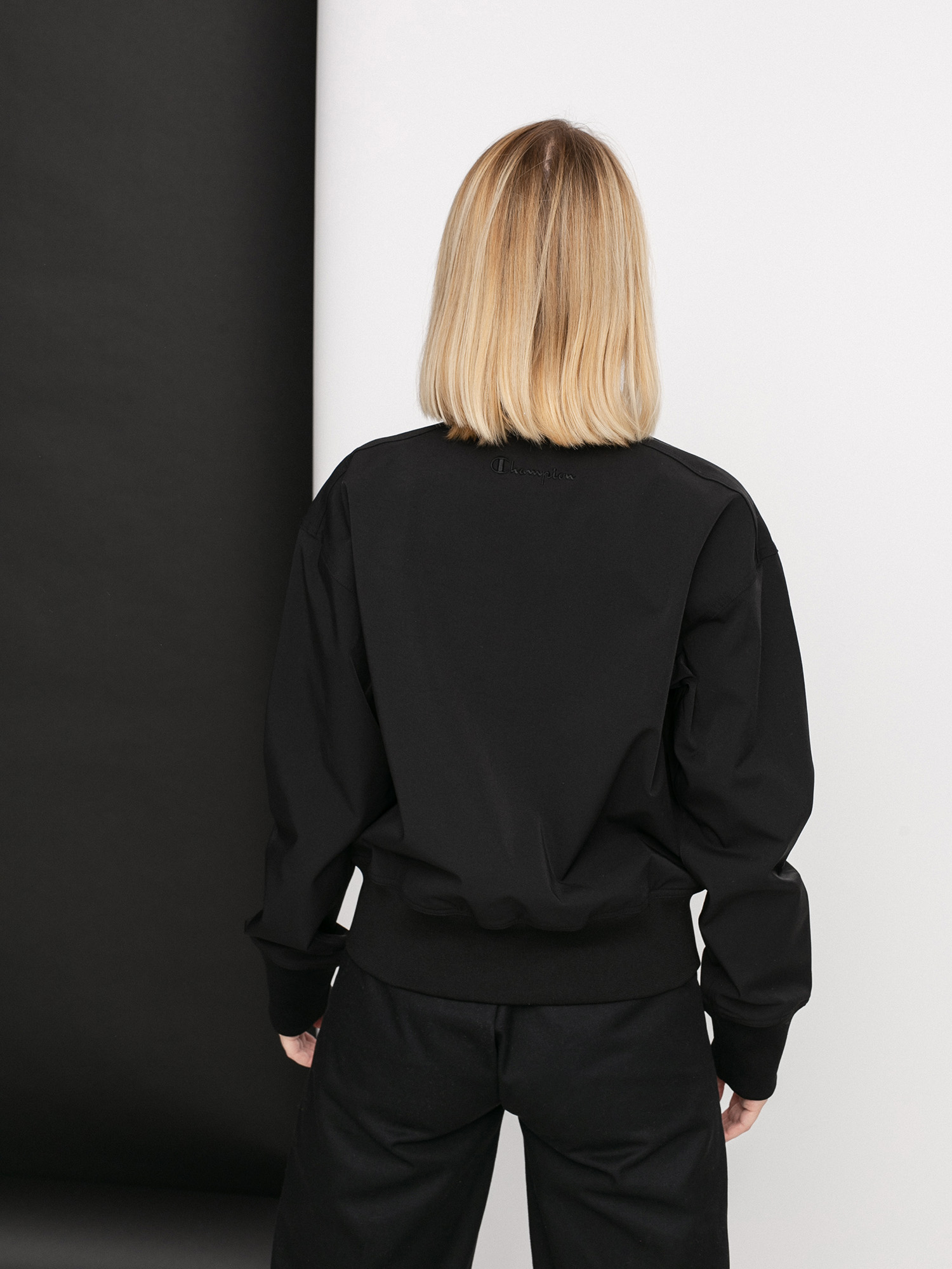 Champion Jacket 113569 Wmn Dzseki (nbk)