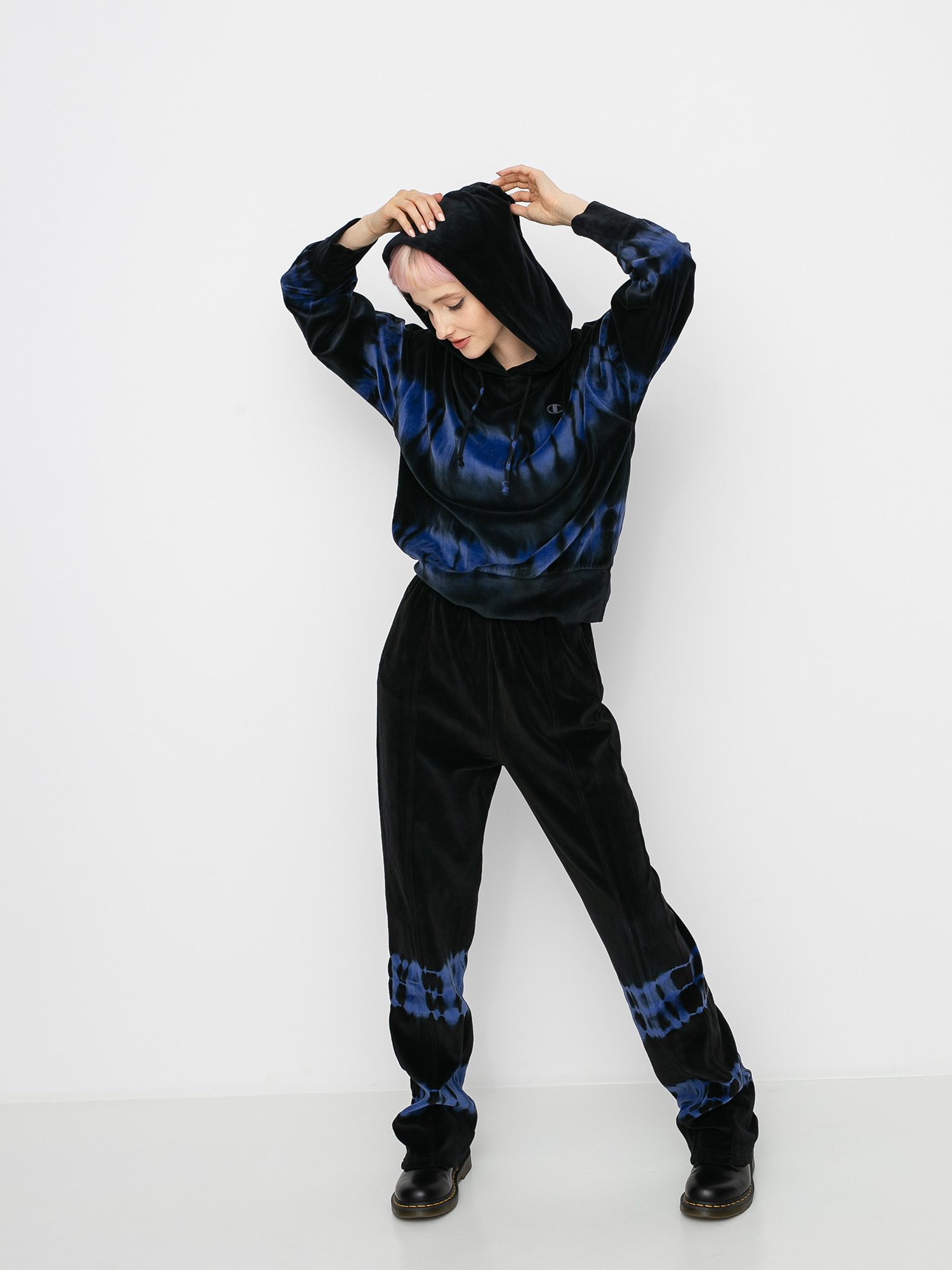 Champion Sweatshirt HD 113632 Wmn Kapucnis pulóver (night/bkk)