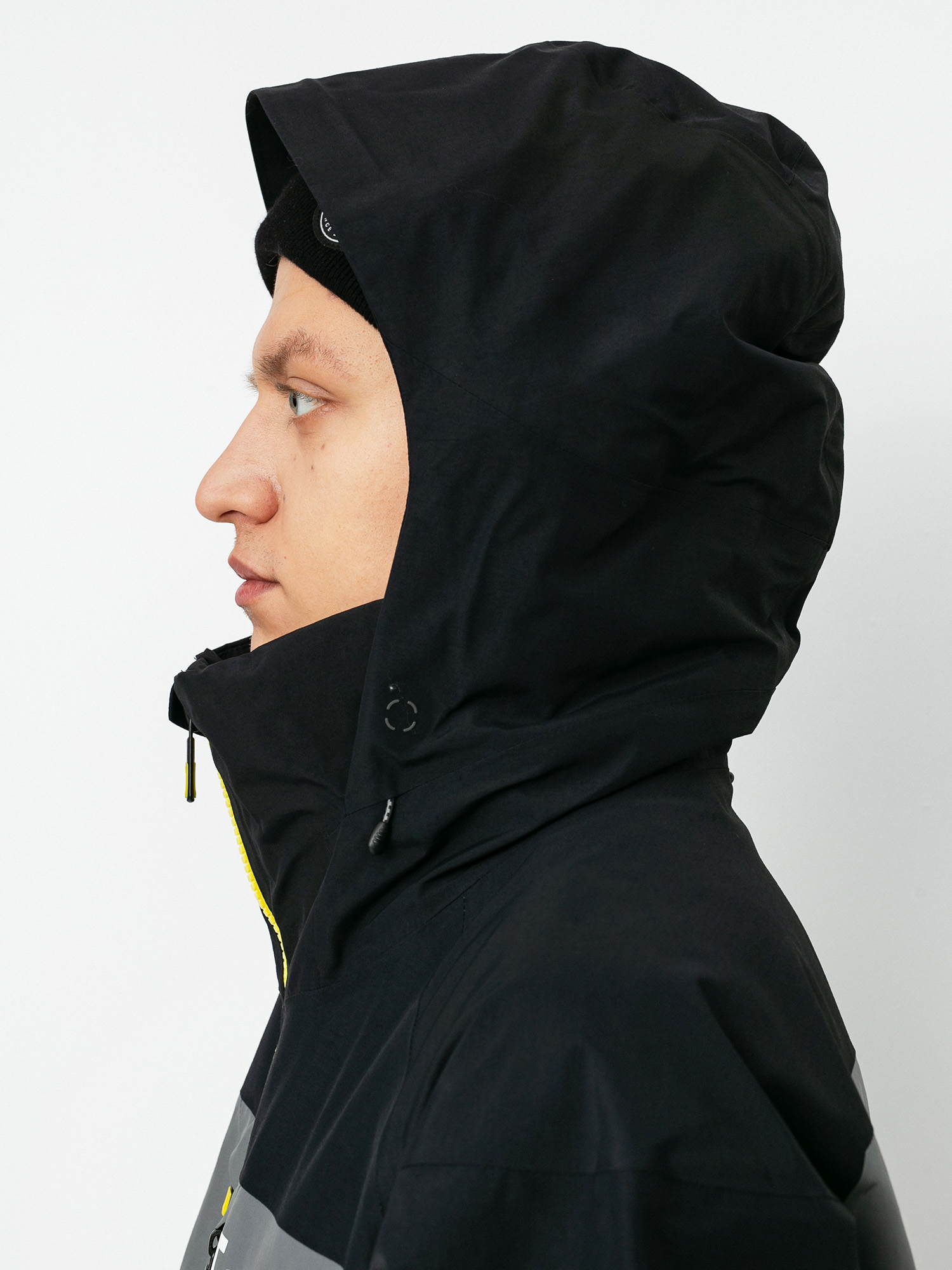 Férfi Burton Ak Gore Tex Swash Snowboard dzseki (true black/castlerock/white mist)