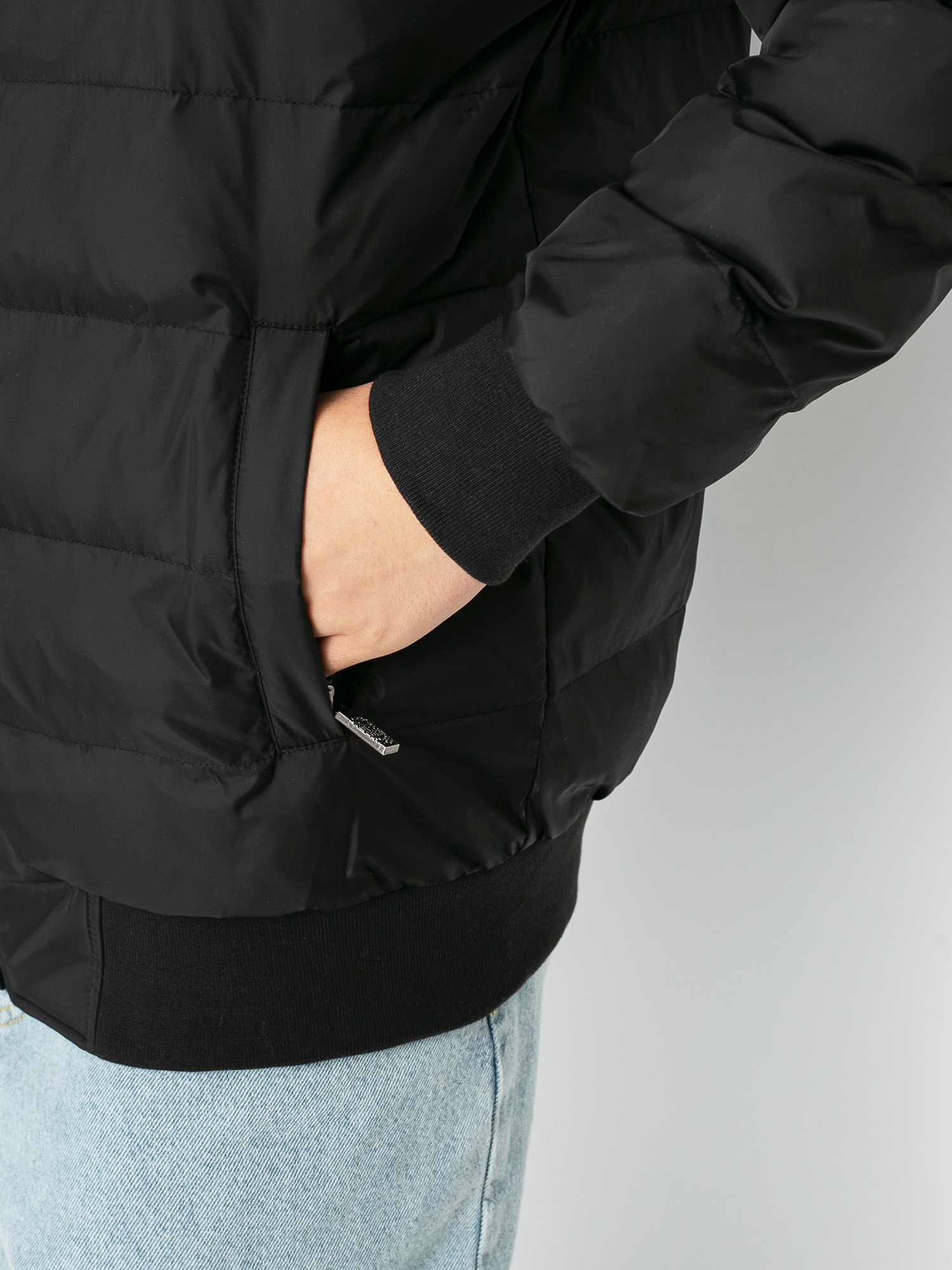 MassDnm Mini Box Dzseki (black)