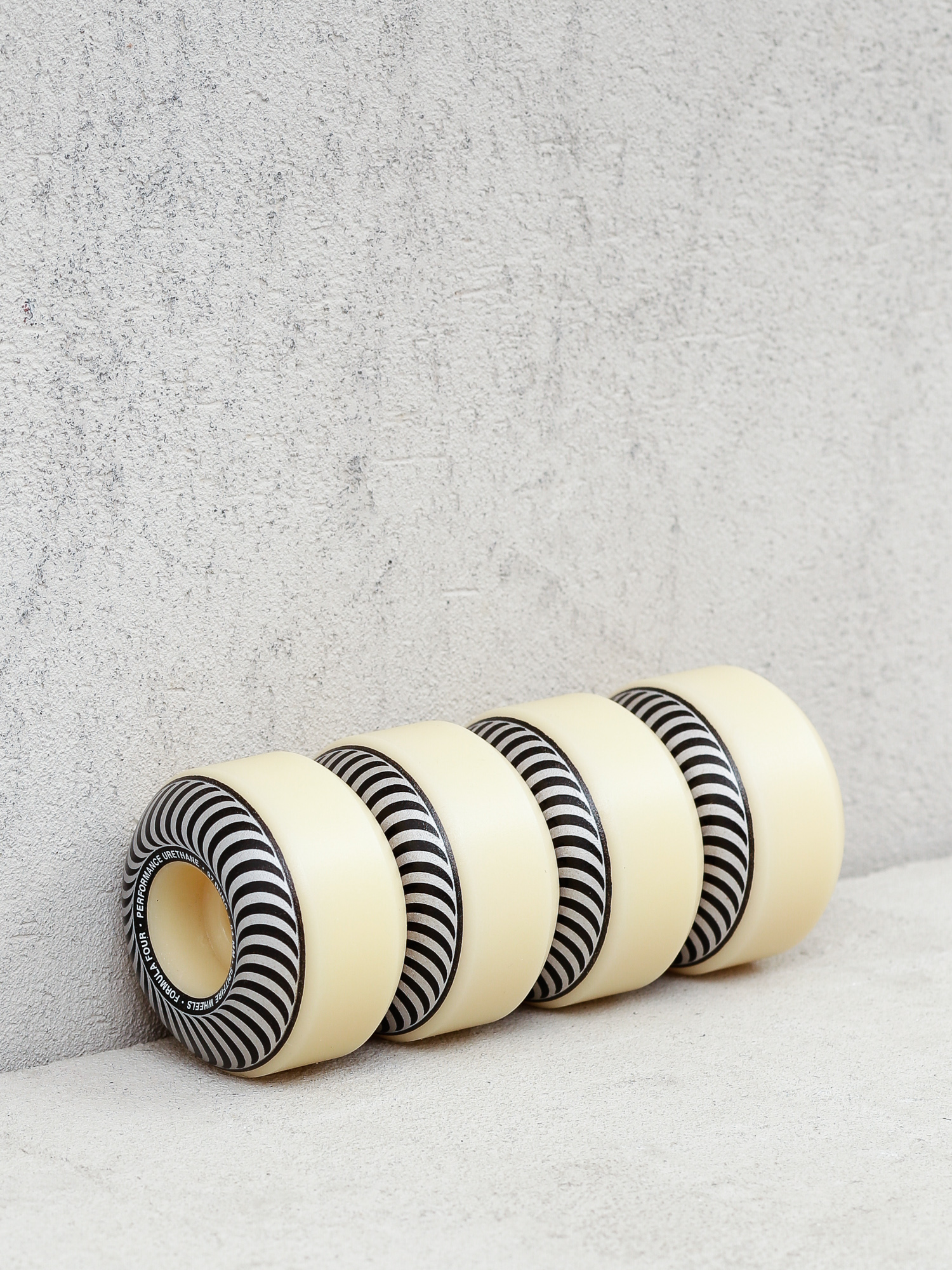 Spitfire Gördeszka kerék Formula Four 97 Duro Classic (natural/silver)